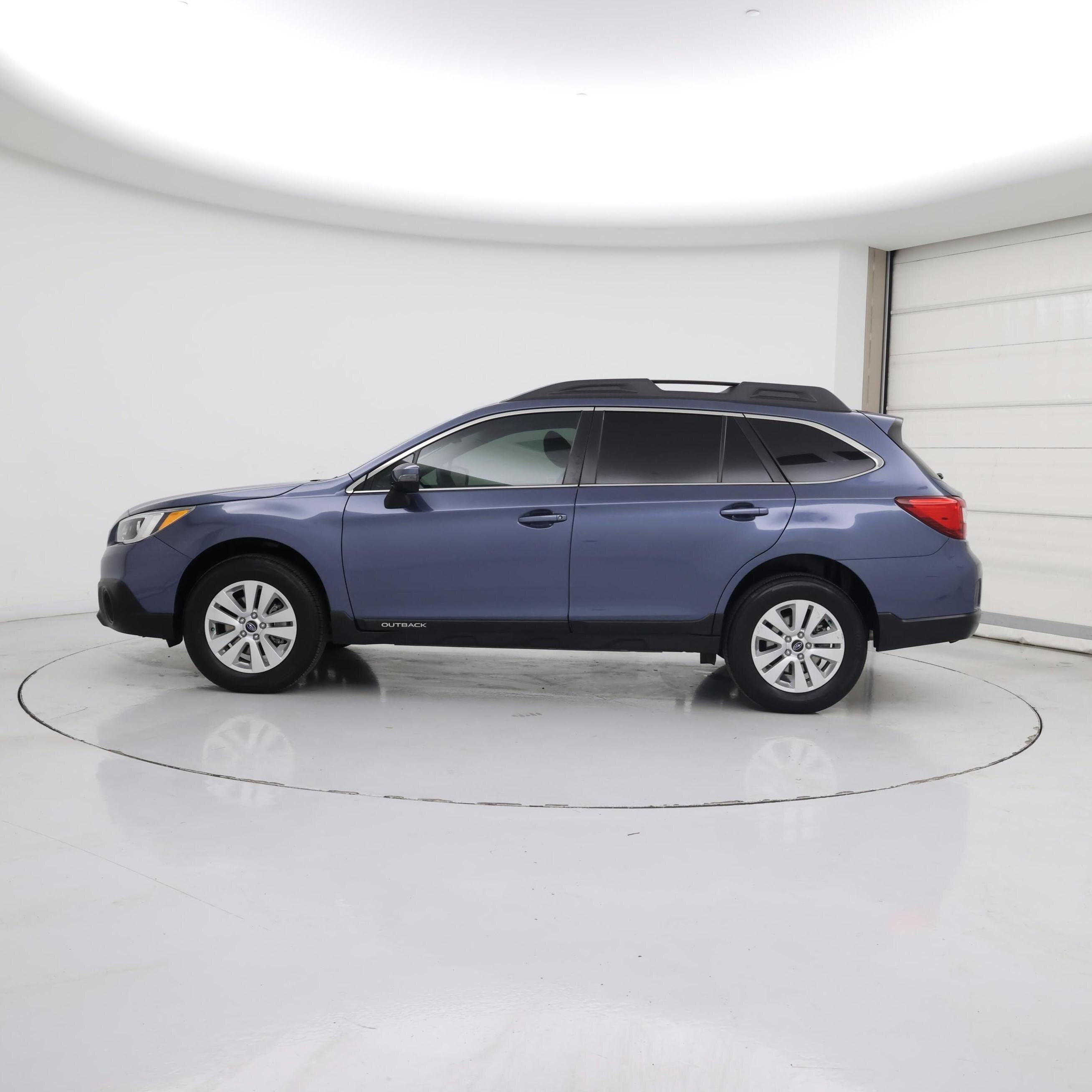 Thumbnail: 2017 Subaru Outback - 3