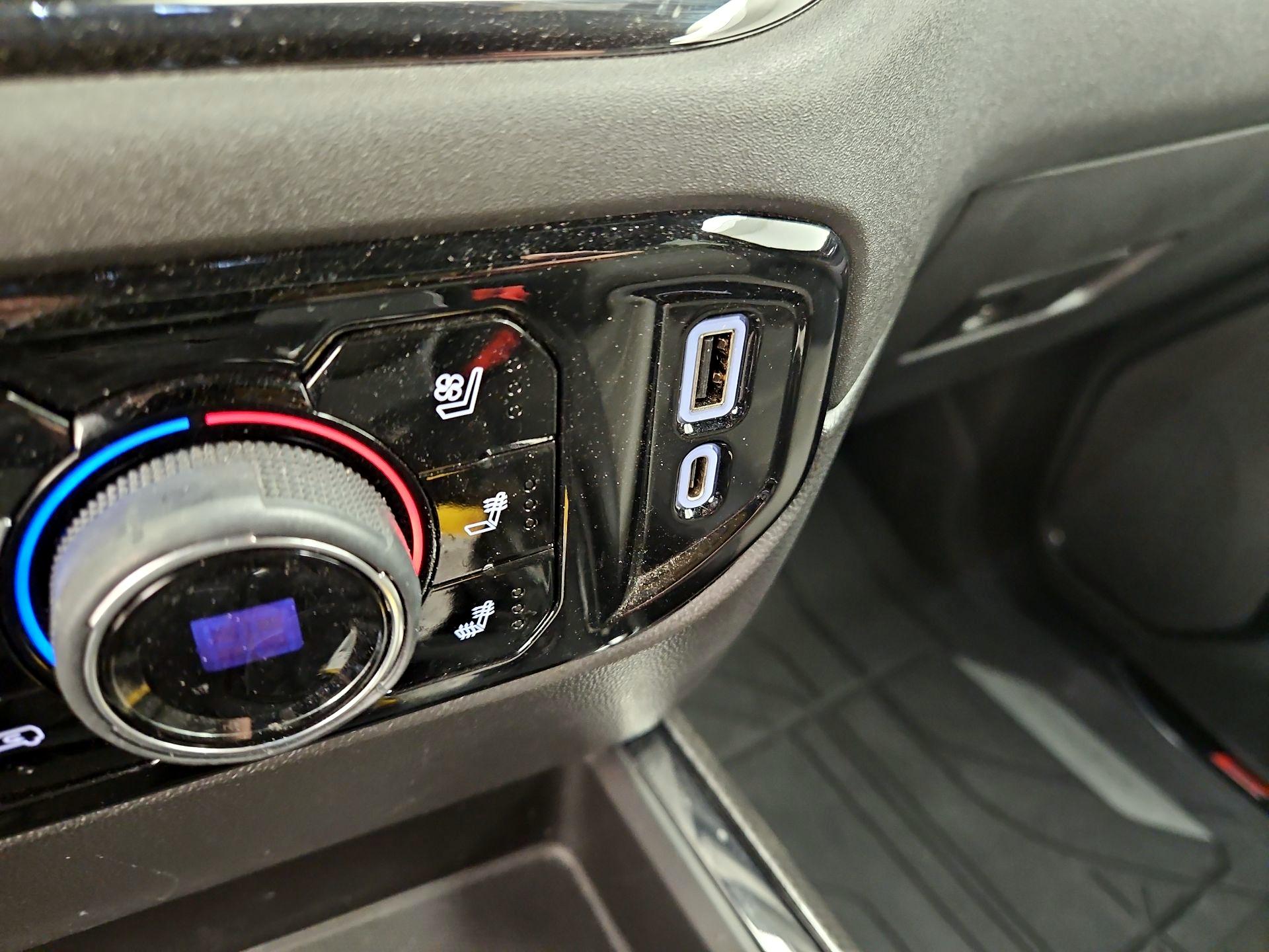 Thumbnail: 2022 Chevrolet Silverado 1500 - 18