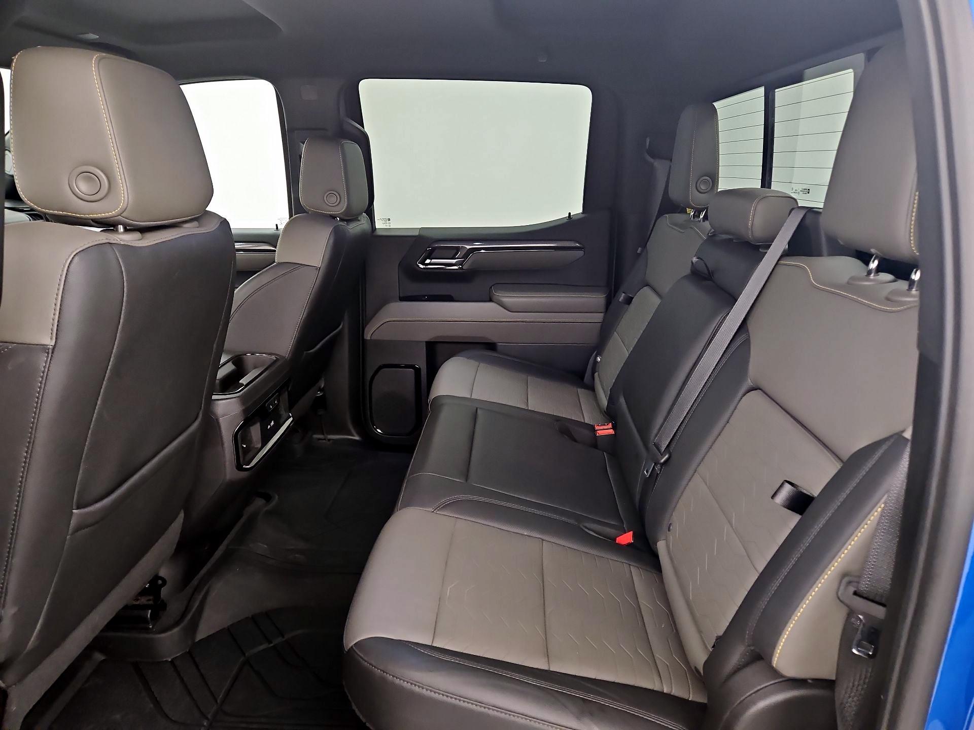 Thumbnail: 2022 Chevrolet Silverado 1500 - 19