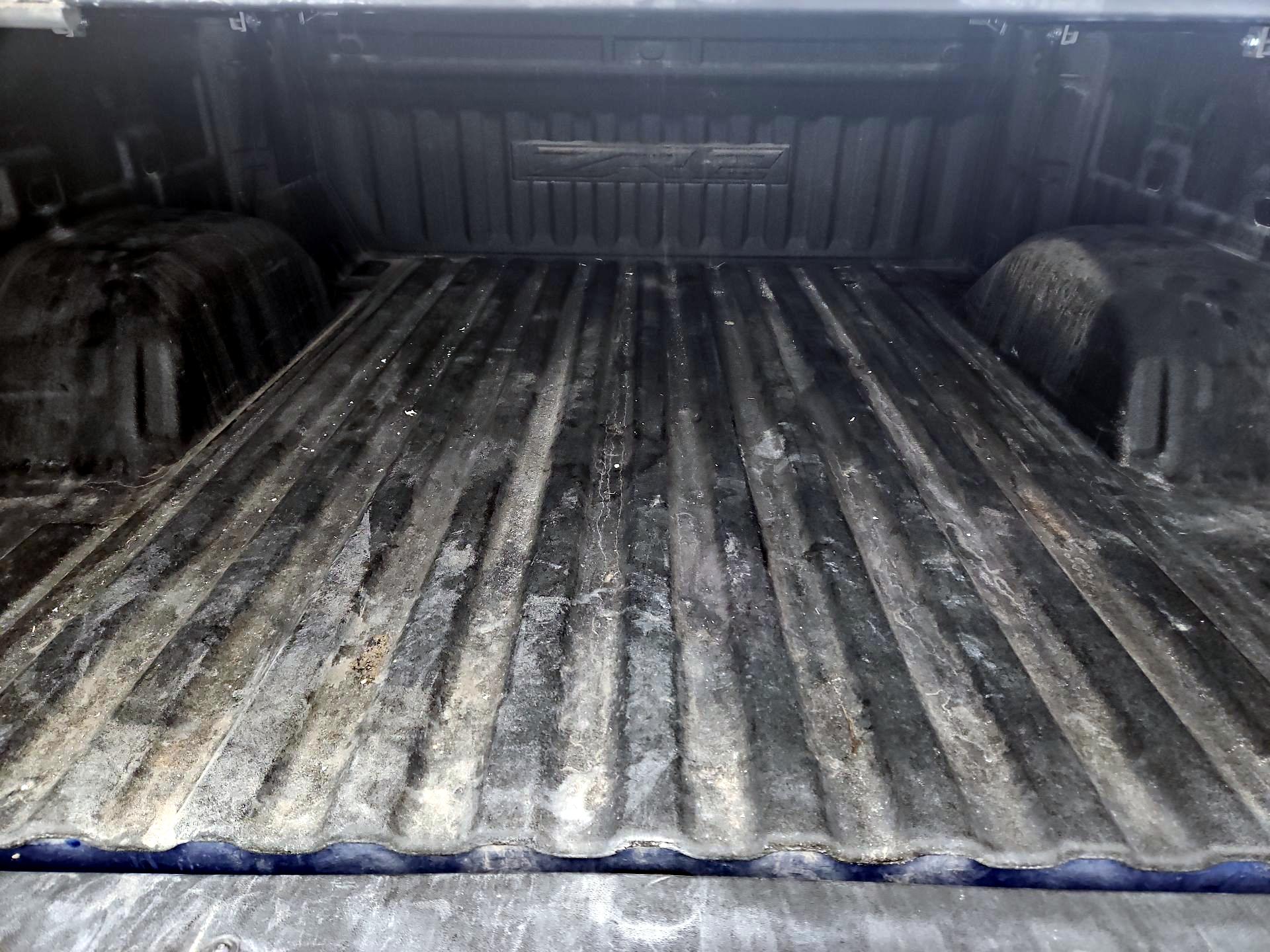 Thumbnail: 2022 Chevrolet Silverado 1500 - 20