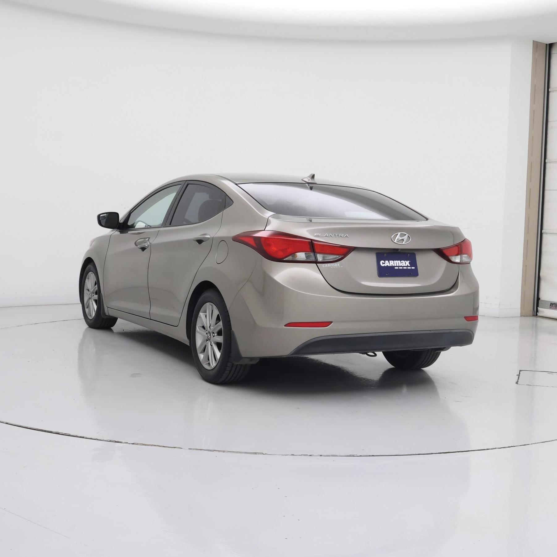 Thumbnail: 2014 Hyundai Elantra - 2