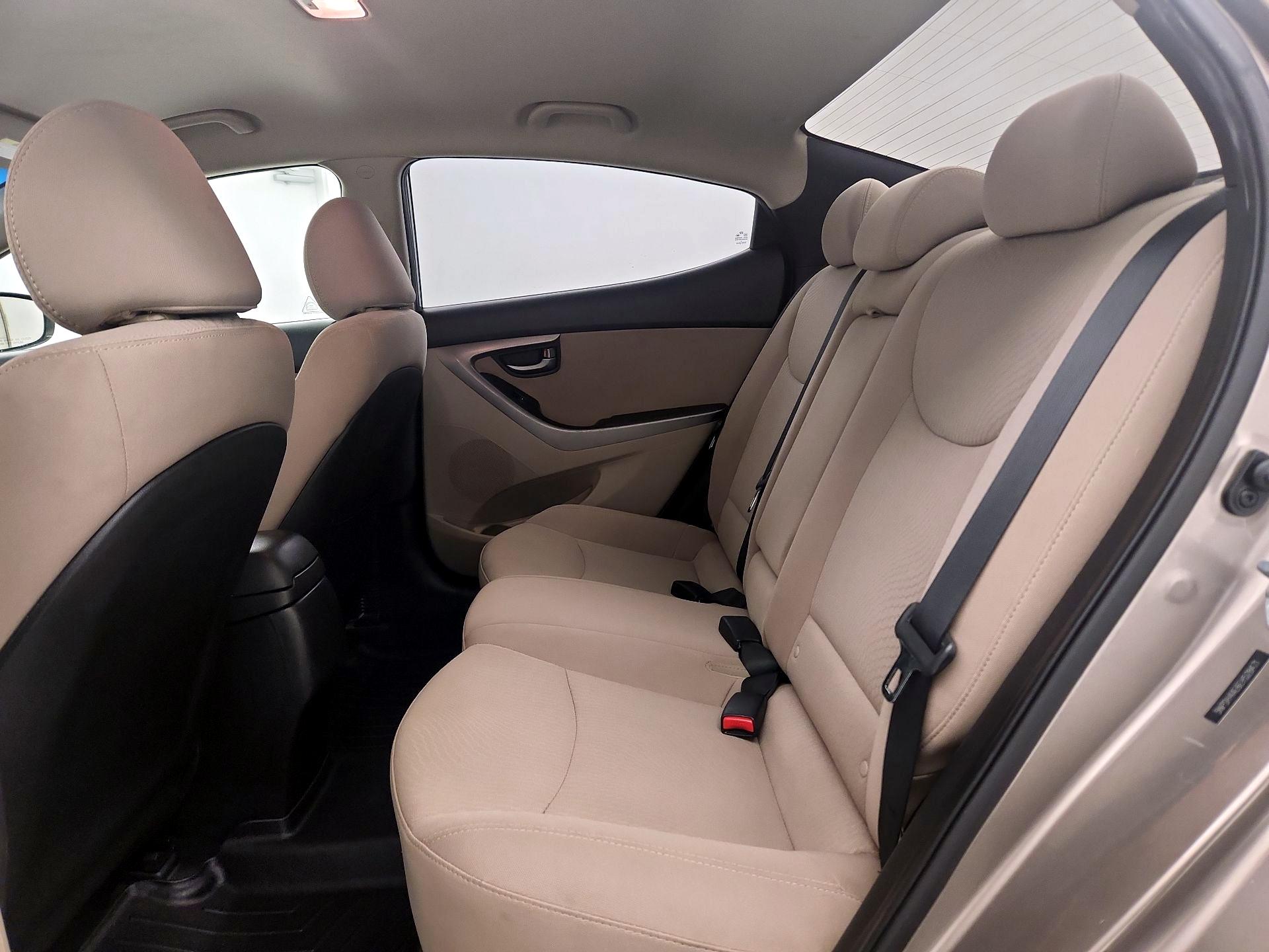 Thumbnail: 2014 Hyundai Elantra - 19