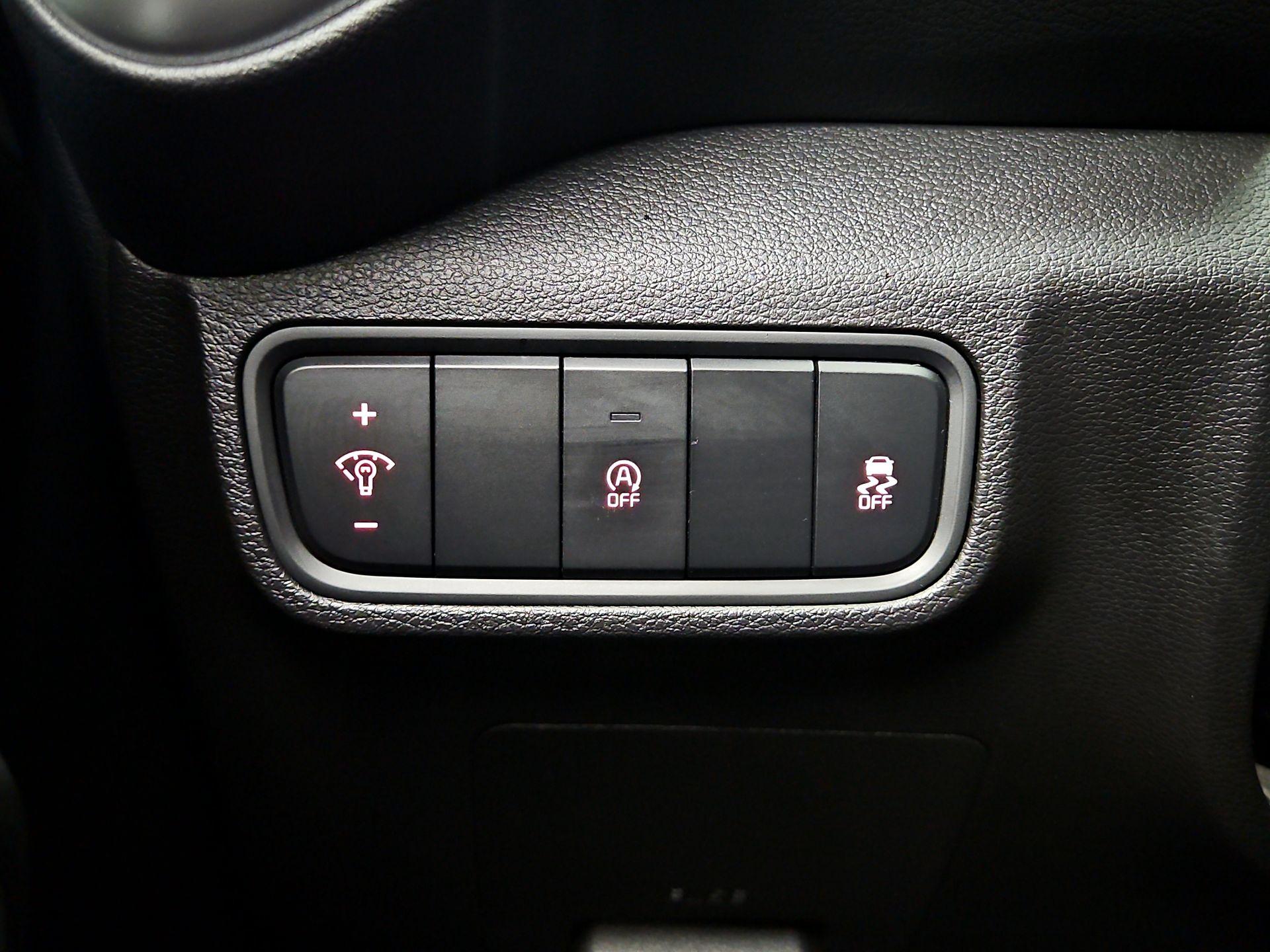 Thumbnail: 2021 Kia Soul - 13