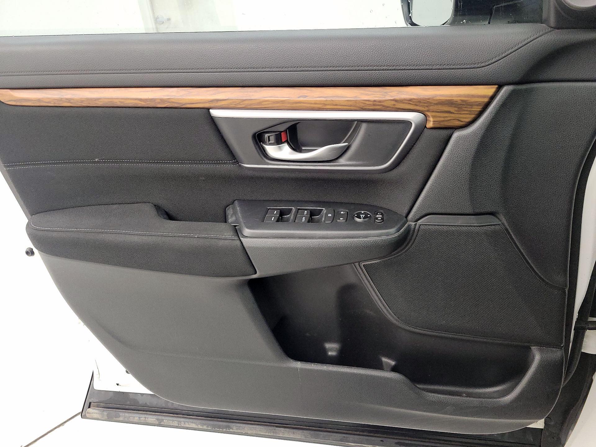 Thumbnail: 2018 Honda CR-V - 10