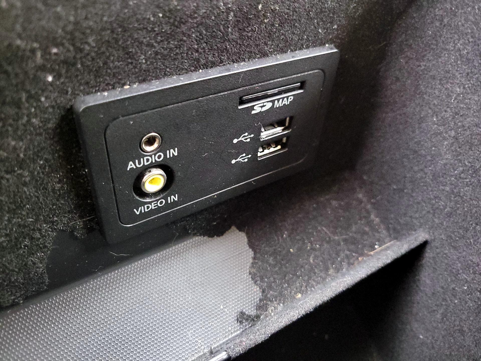 Thumbnail: 2017 INFINITI QX60 - 19