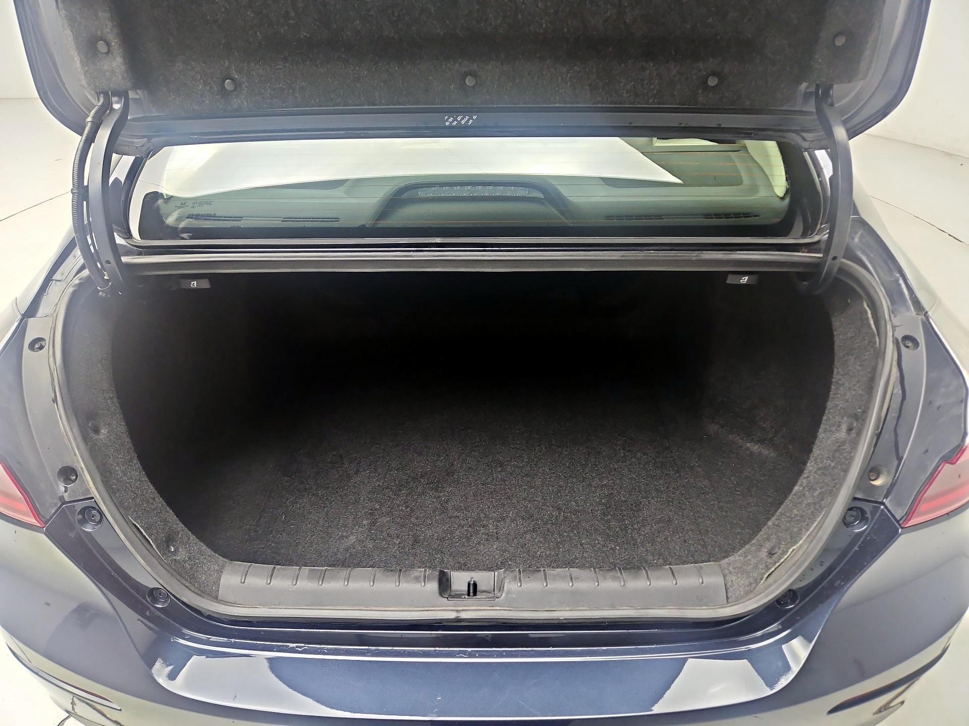 Thumbnail: 2021 Honda Insight - 20