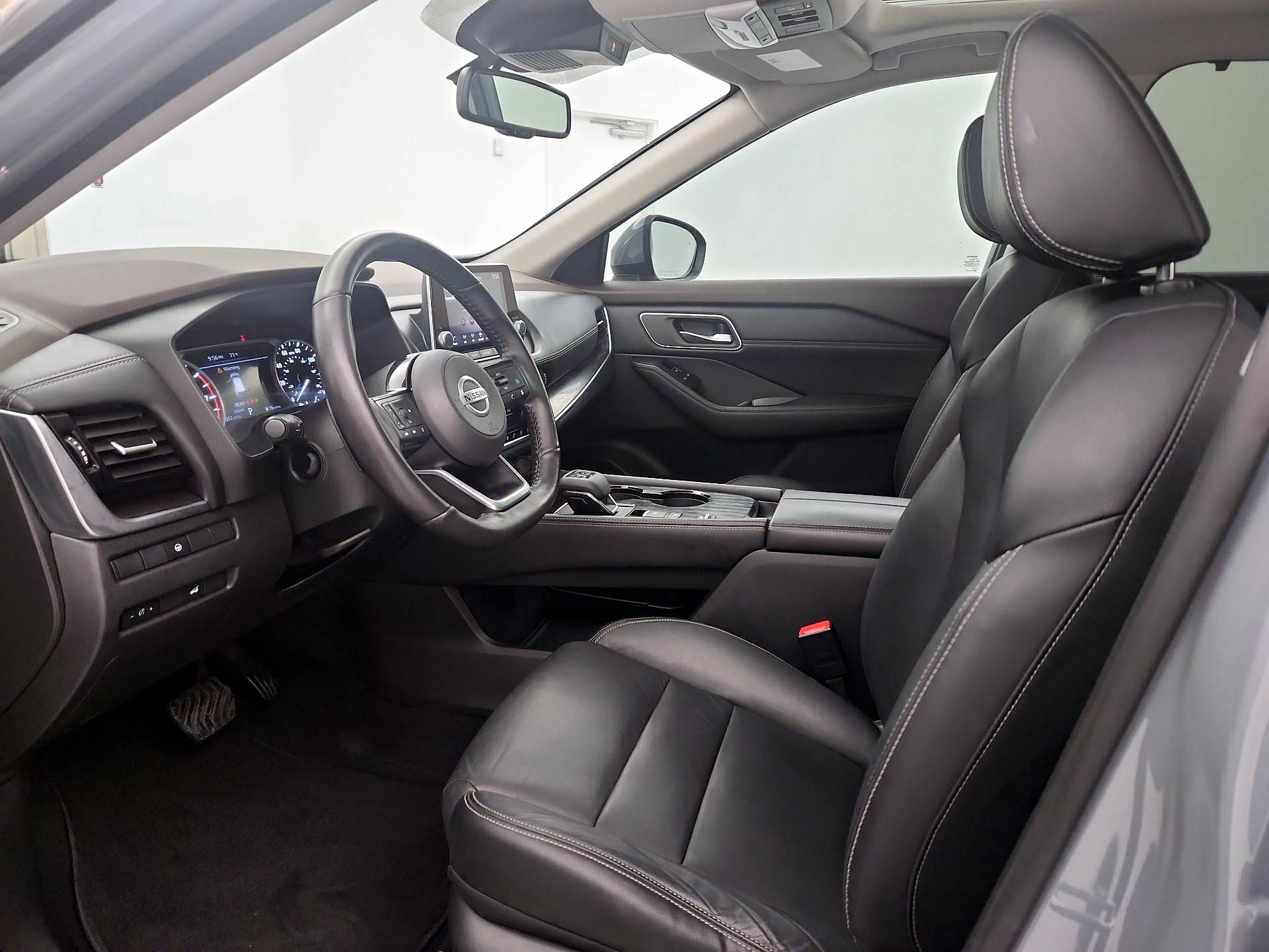 Thumbnail: 2021 Nissan Rogue - 11