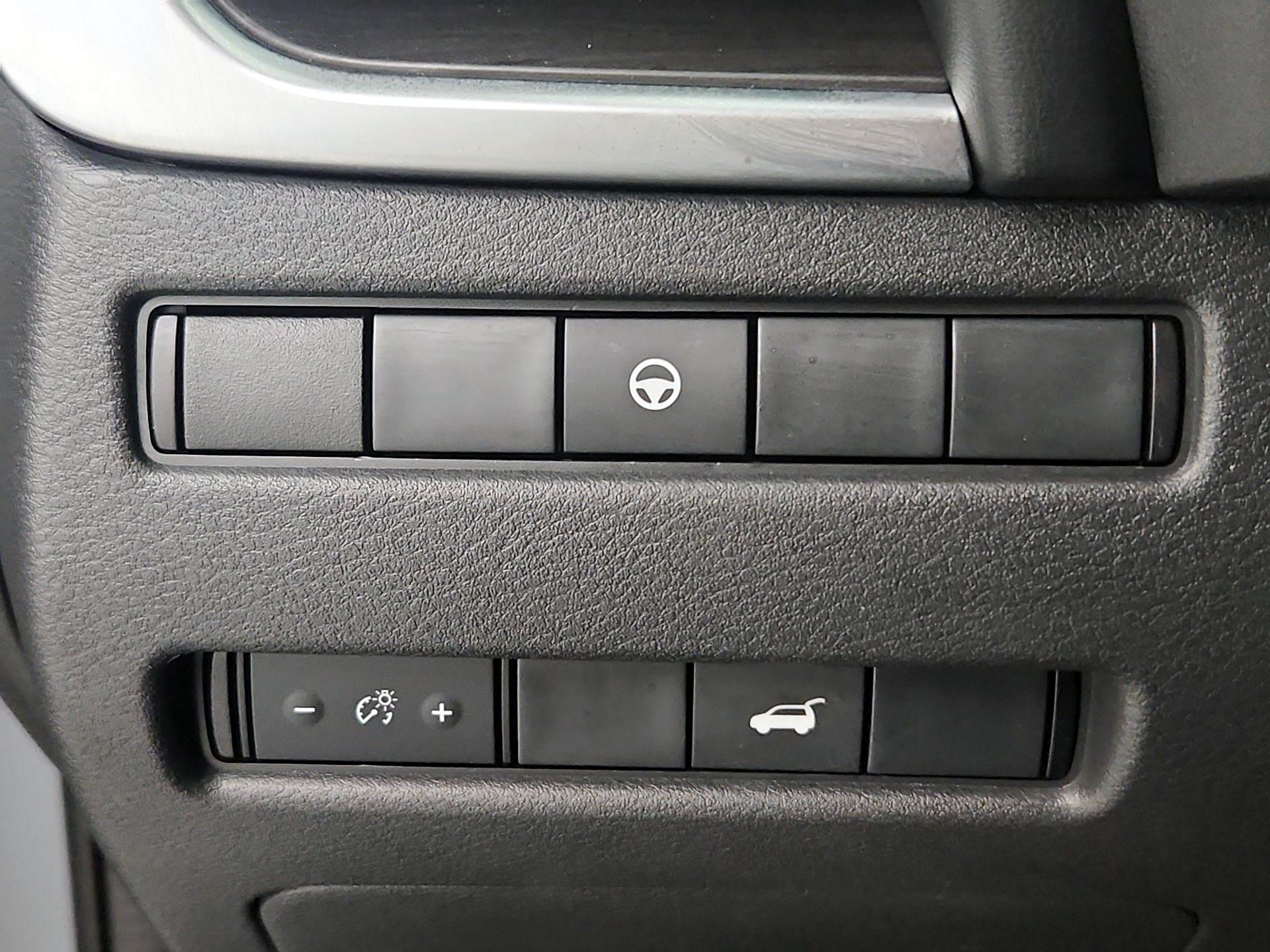 Thumbnail: 2021 Nissan Rogue - 13