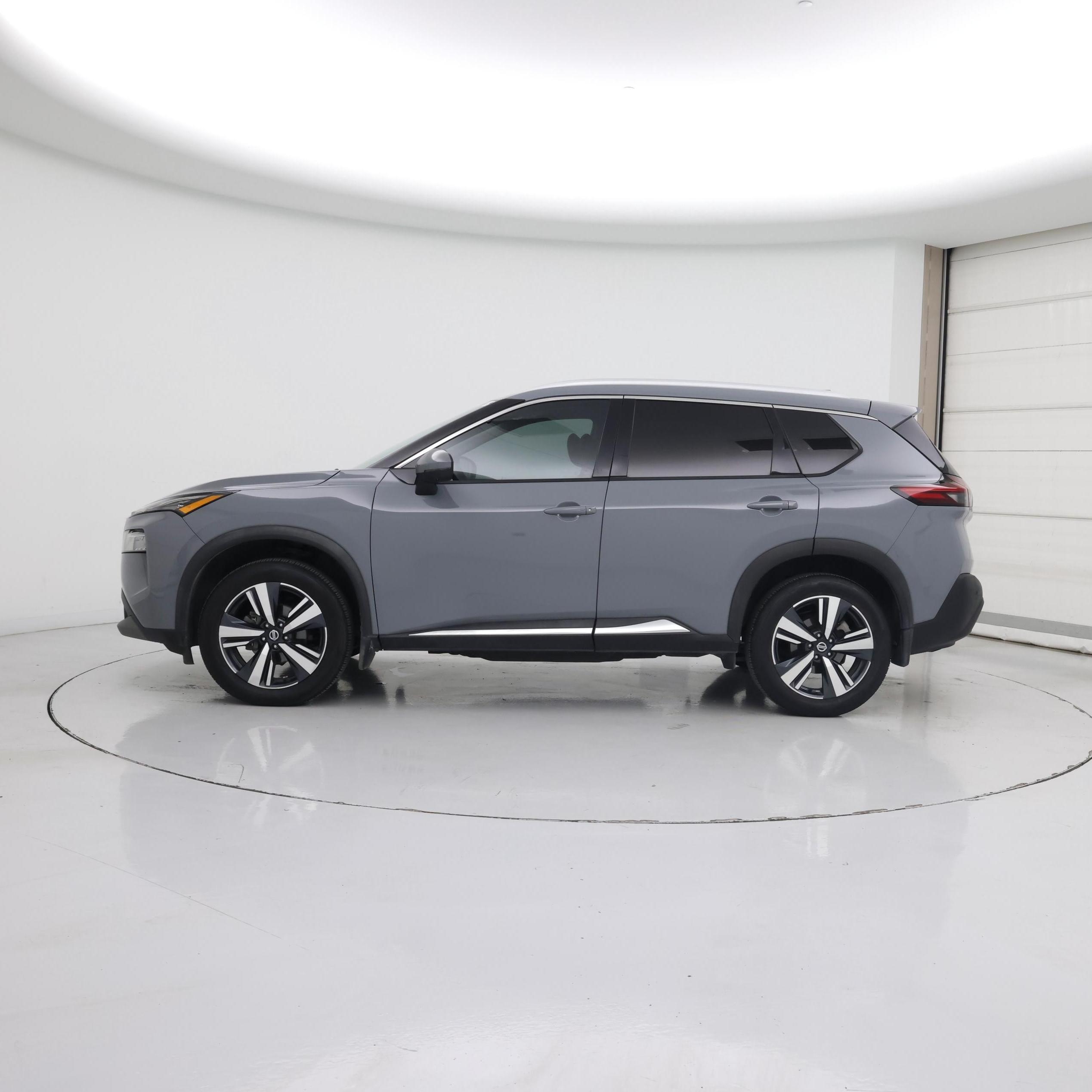 Thumbnail: 2021 Nissan Rogue - 3