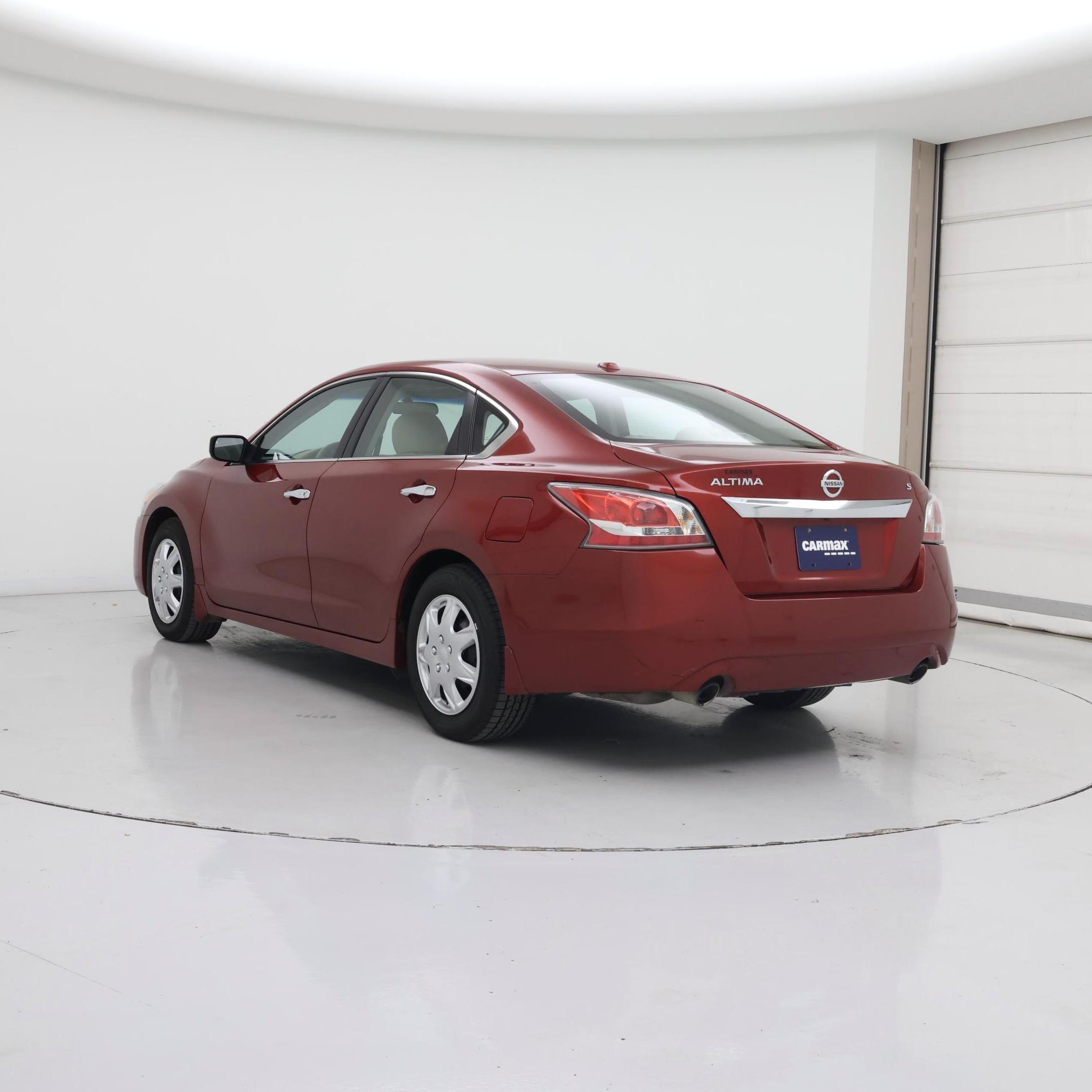 Thumbnail: 2015 Nissan Altima - 2