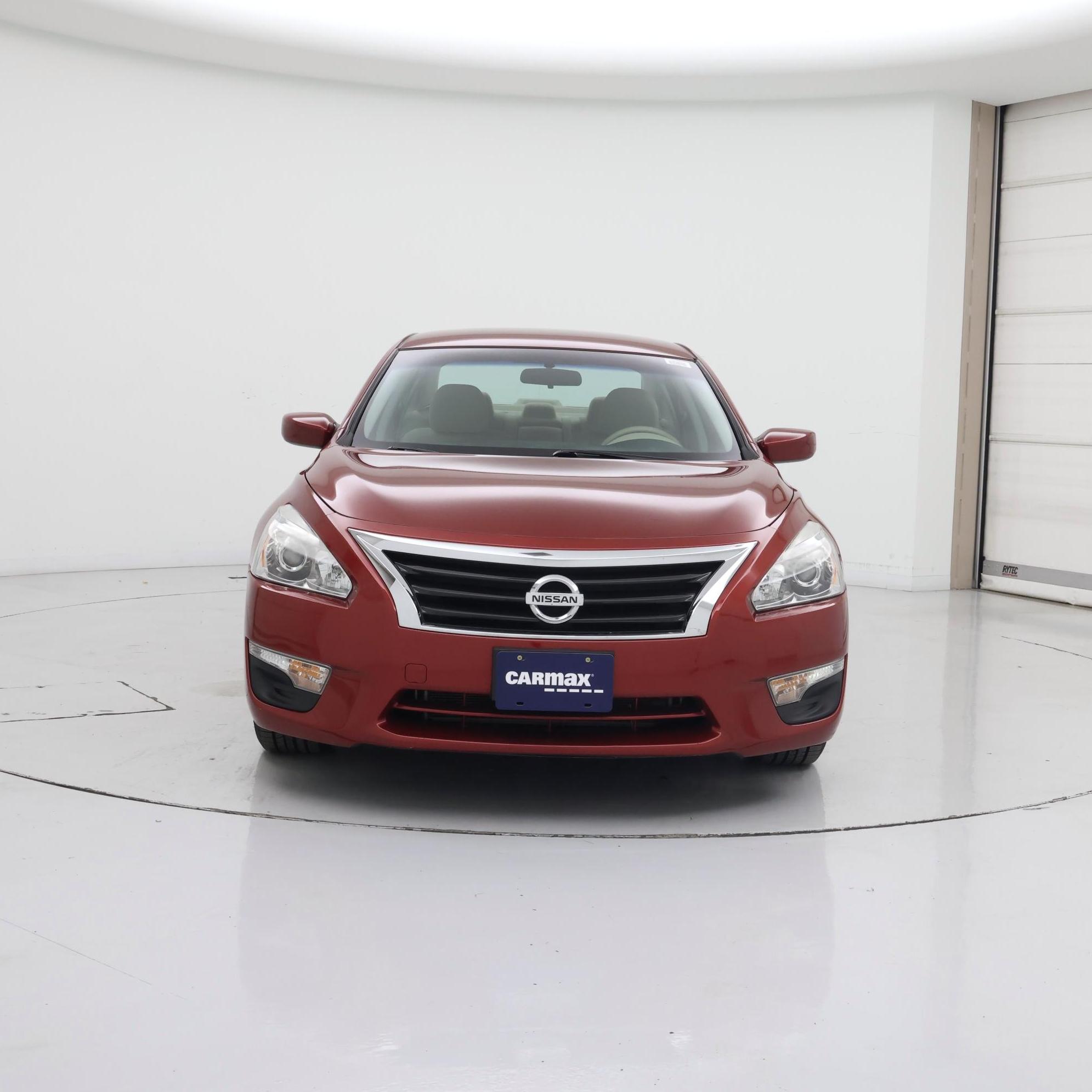 Thumbnail: 2015 Nissan Altima - 5