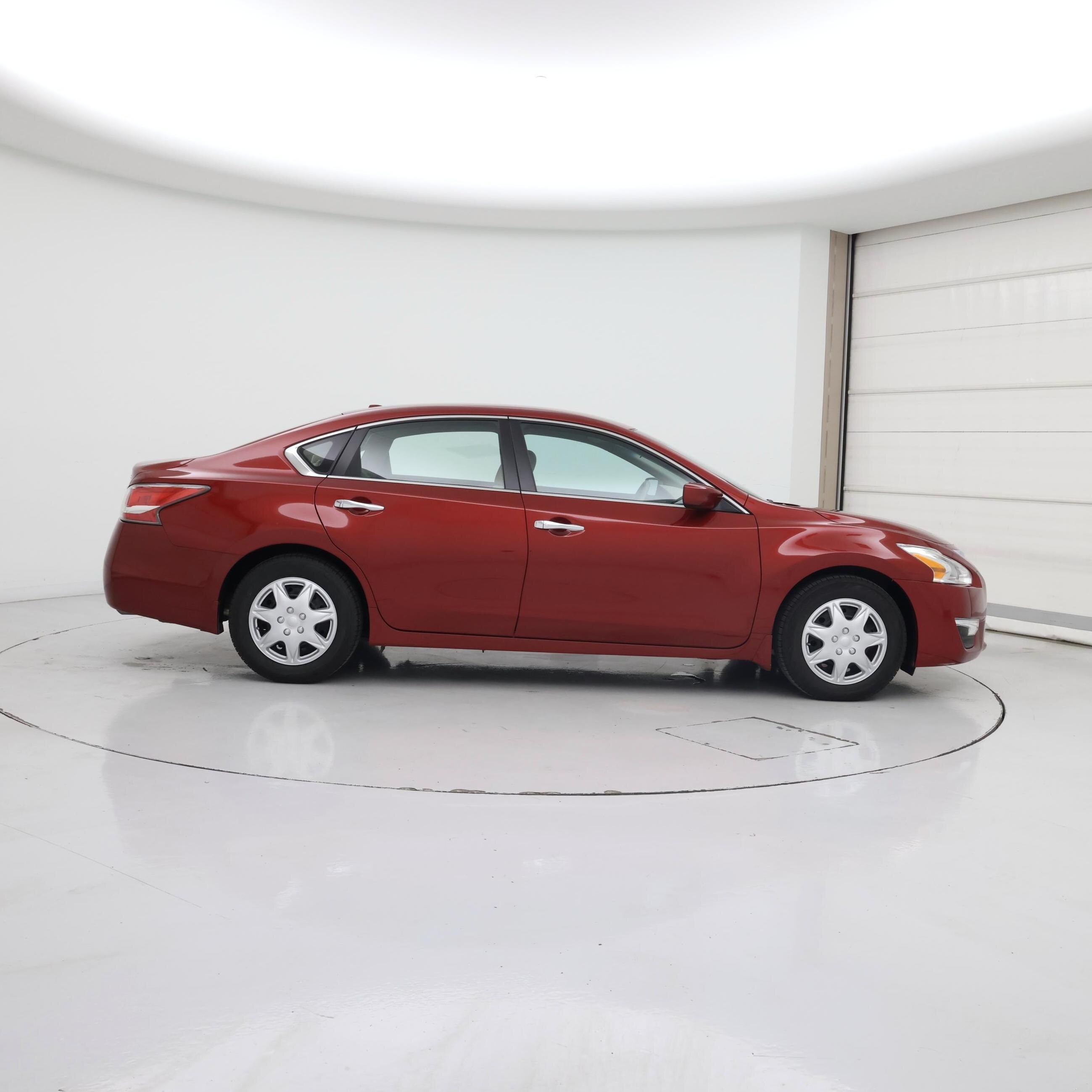 Thumbnail: 2015 Nissan Altima - 7