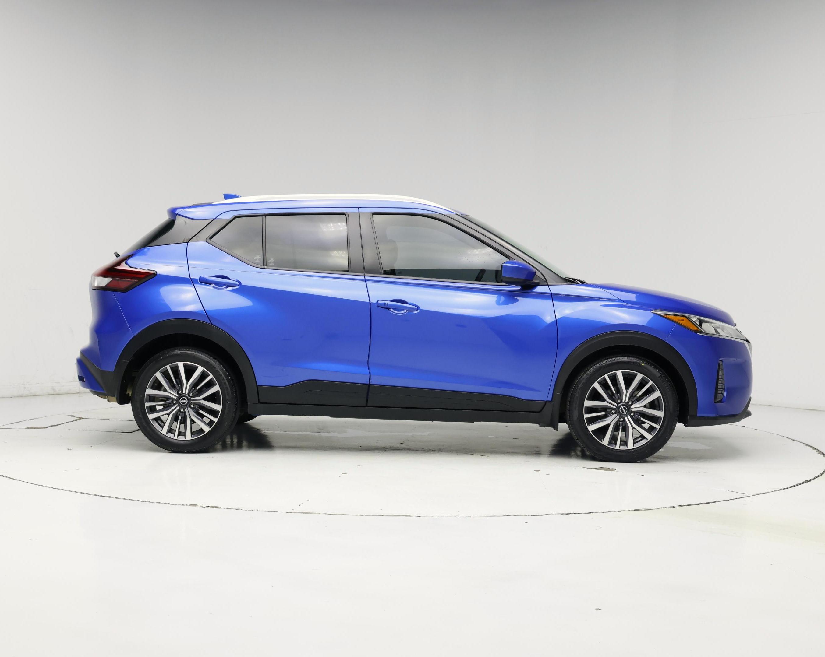 Thumbnail: 2022 Nissan Kicks - 7