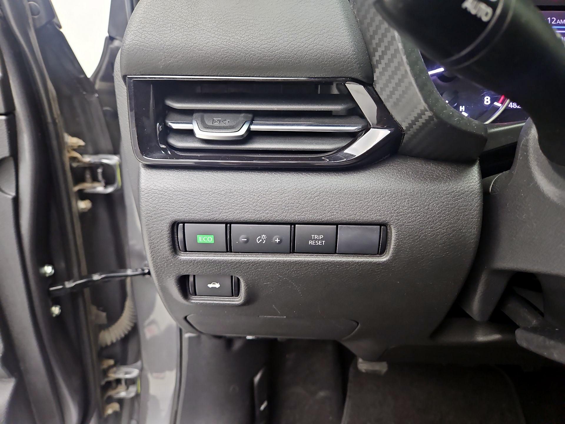 Thumbnail: 2020 Nissan Sentra - 13