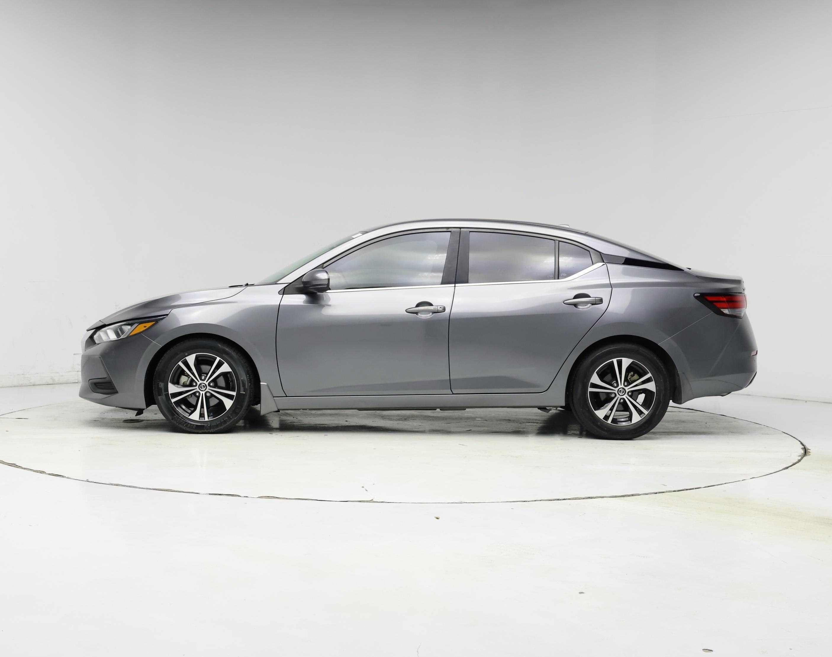 Thumbnail: 2020 Nissan Sentra - 3