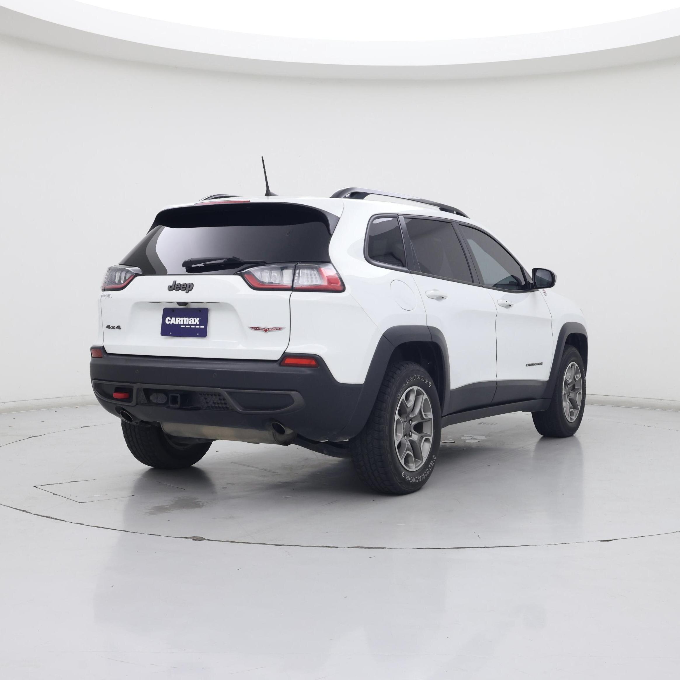 Thumbnail: 2022 Jeep Cherokee - 8