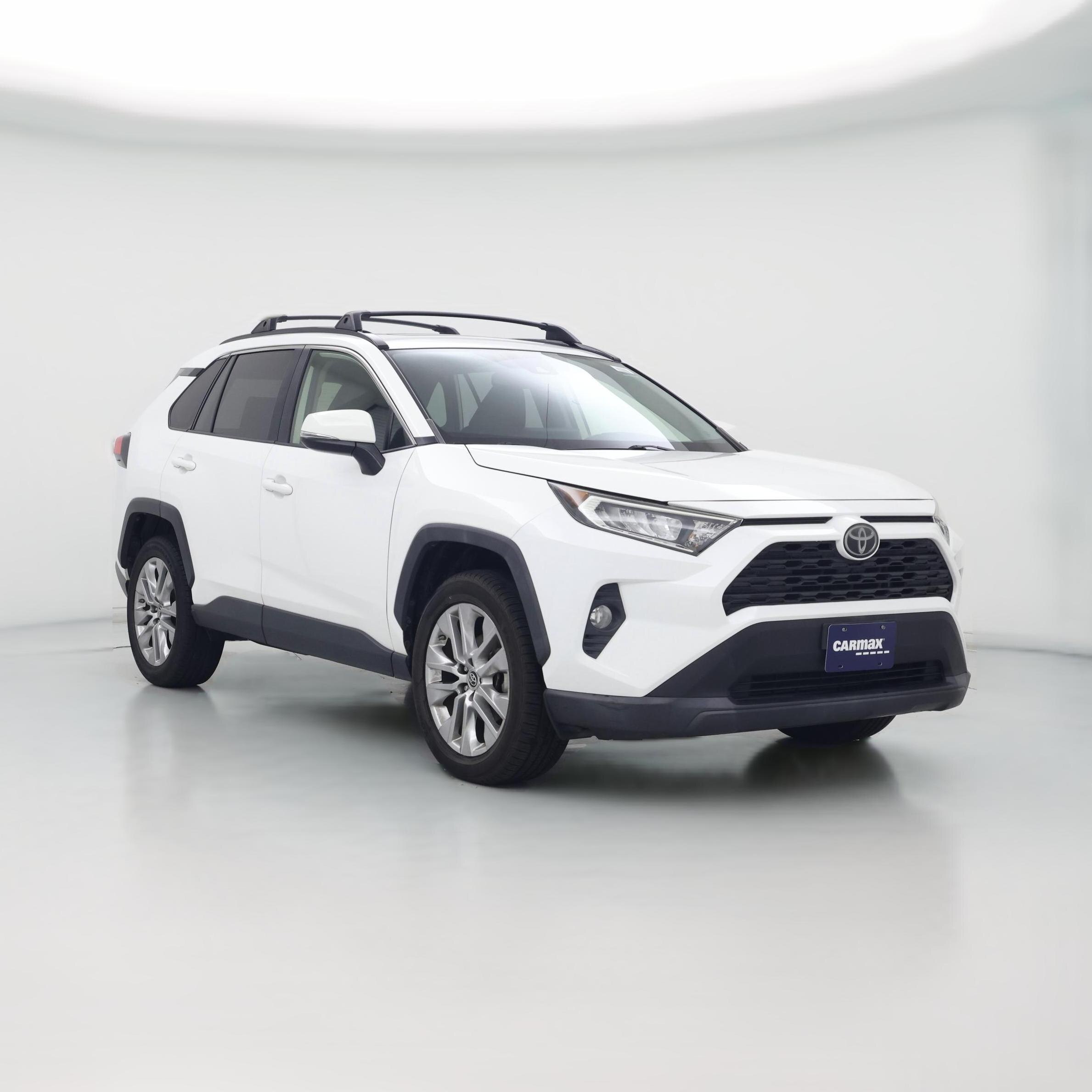 Thumbnail: 2019 Toyota RAV4 - 1
