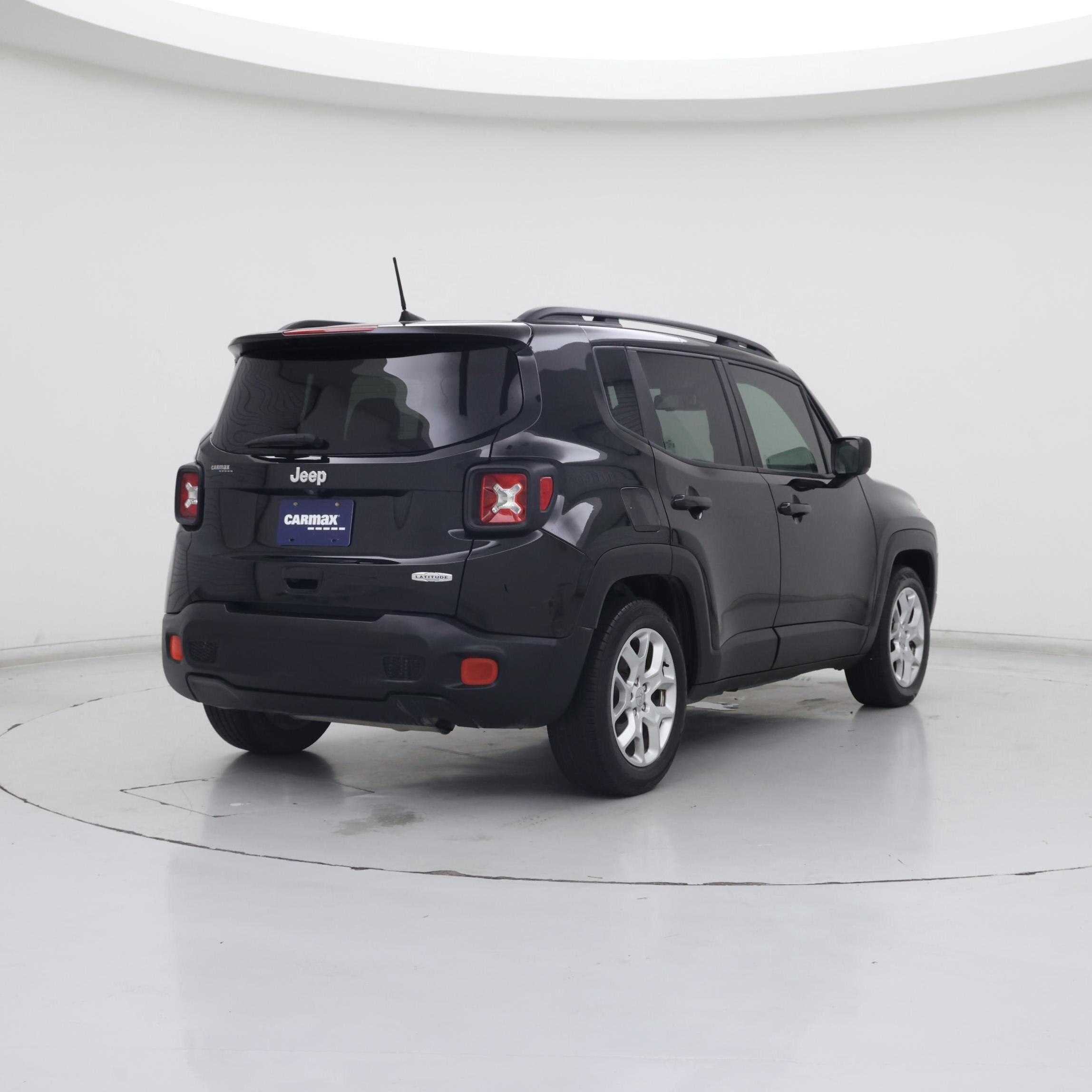 Thumbnail: 2018 Jeep Renegade - 8