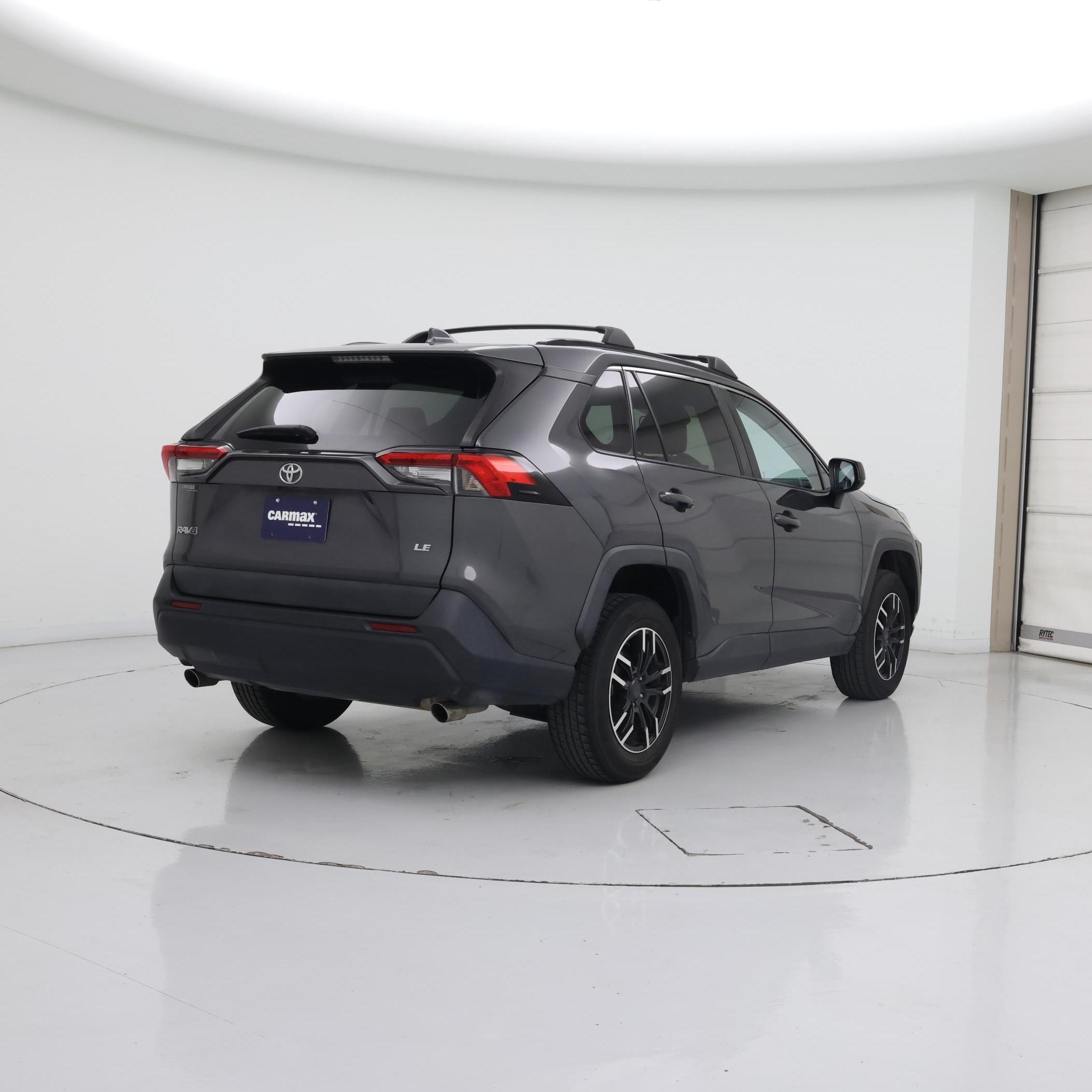 Thumbnail: 2020 Toyota RAV4 - 8
