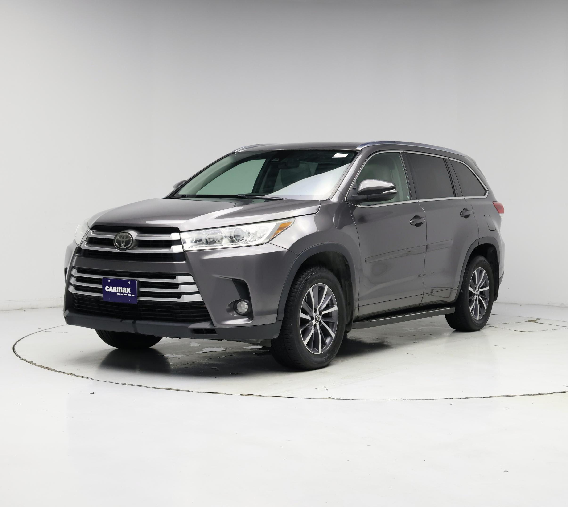 Thumbnail: 2018 Toyota Highlander - 4