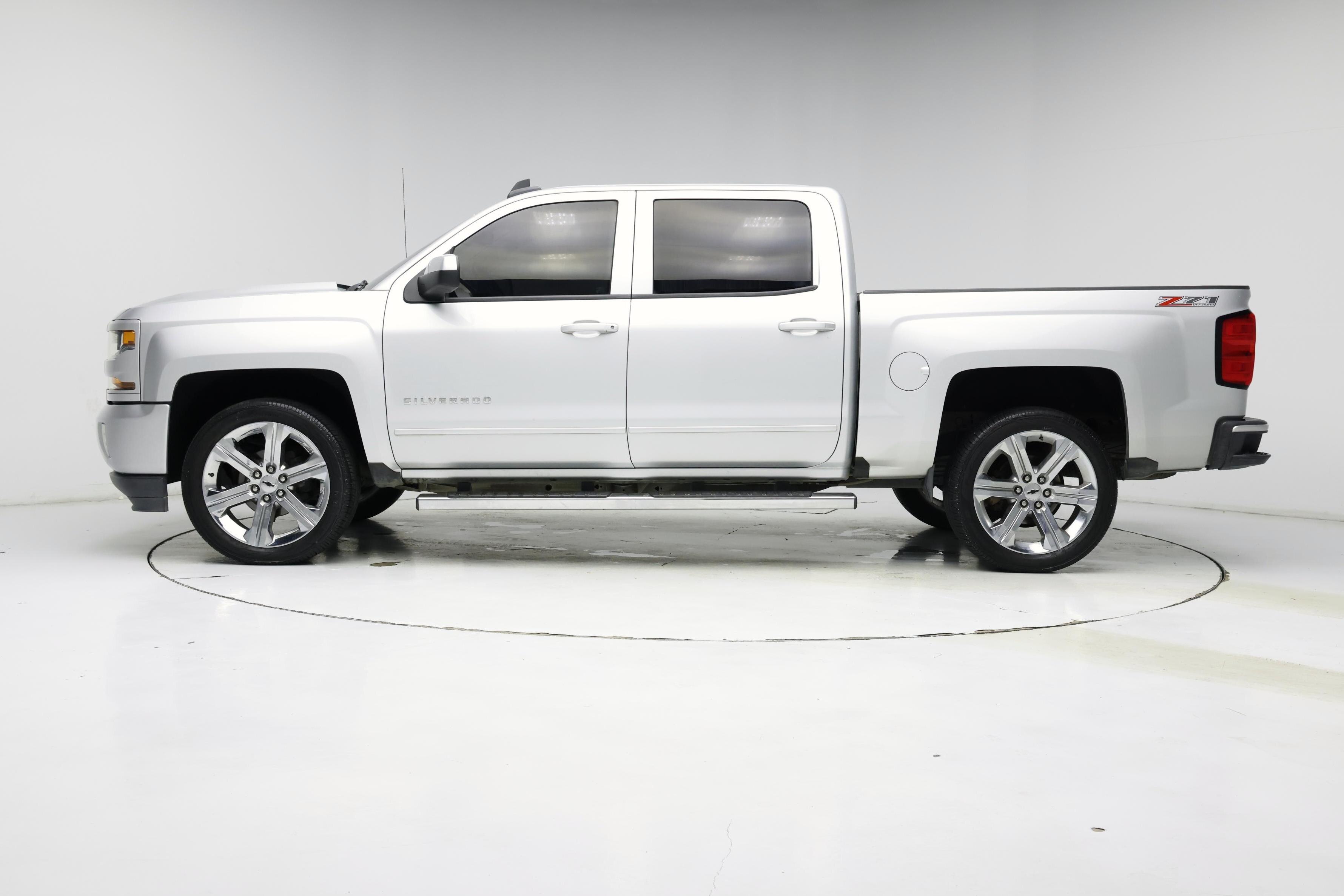 Thumbnail: 2016 Chevrolet Silverado 1500 - 3