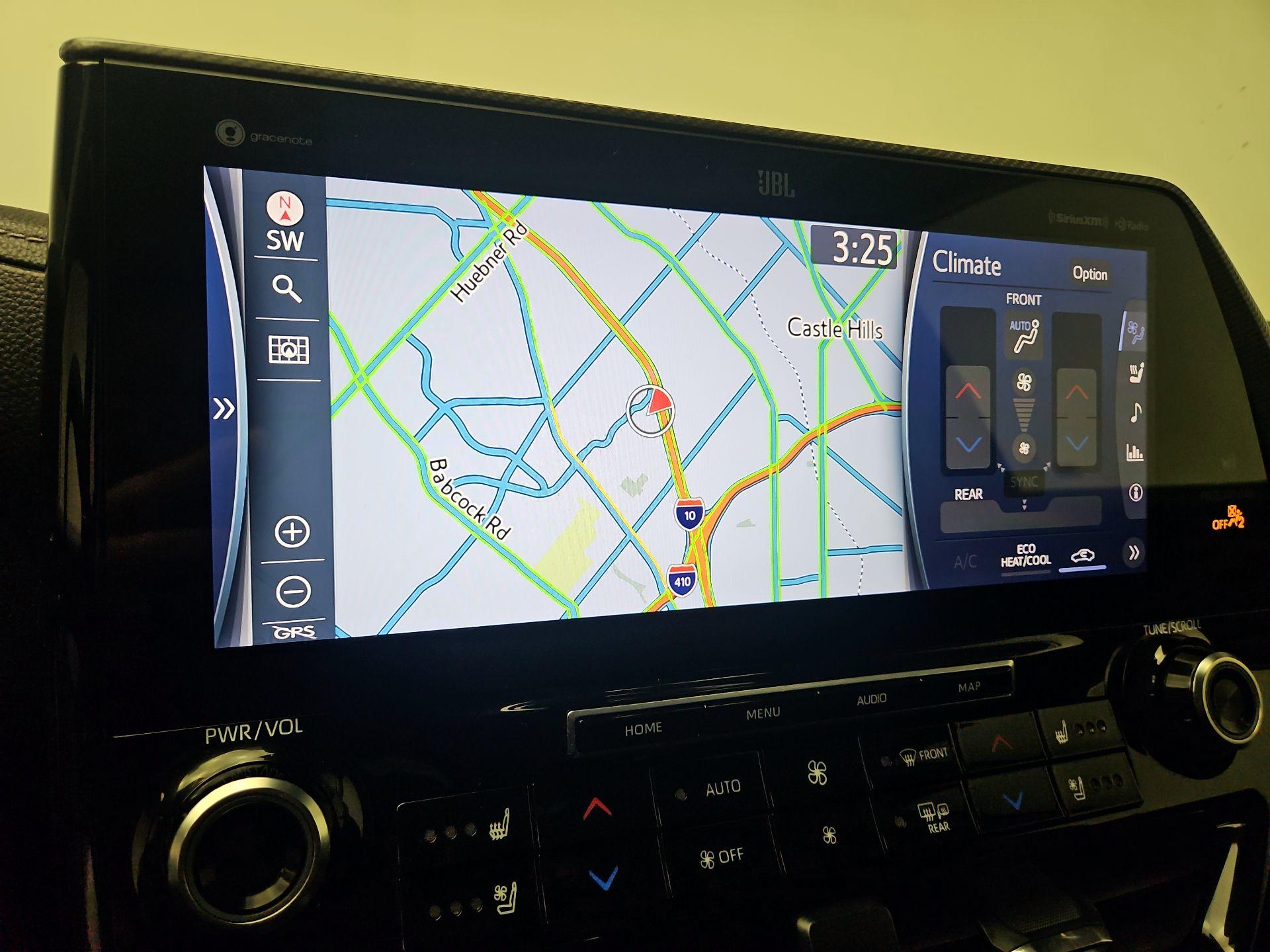 Thumbnail: 2020 Toyota Highlander - 14