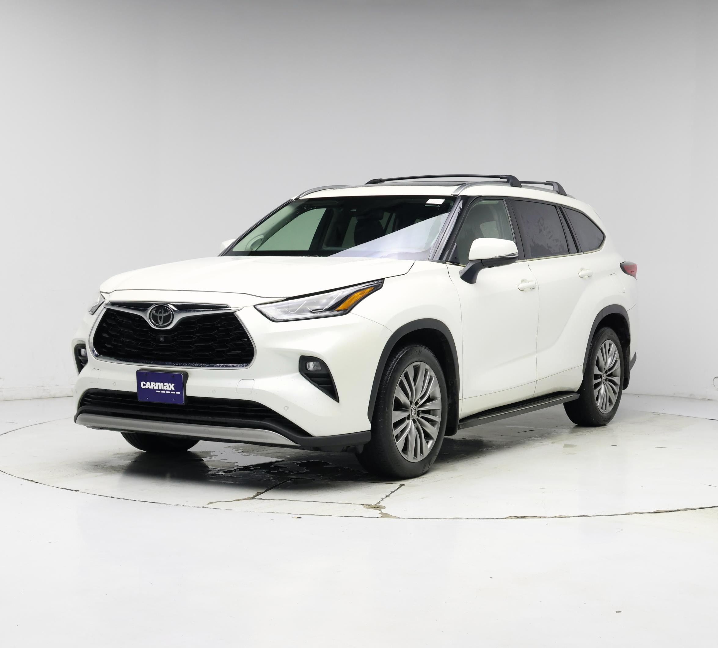 Thumbnail: 2020 Toyota Highlander - 4