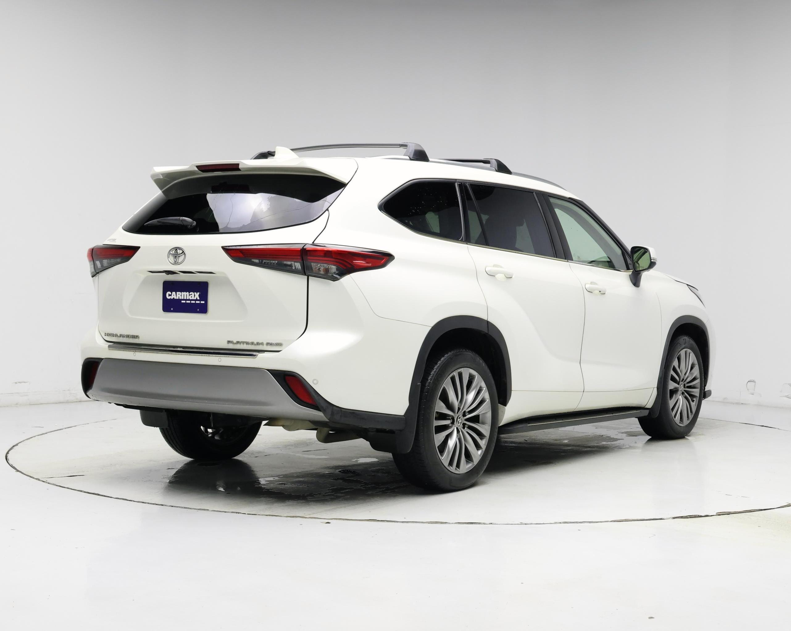Thumbnail: 2020 Toyota Highlander - 8