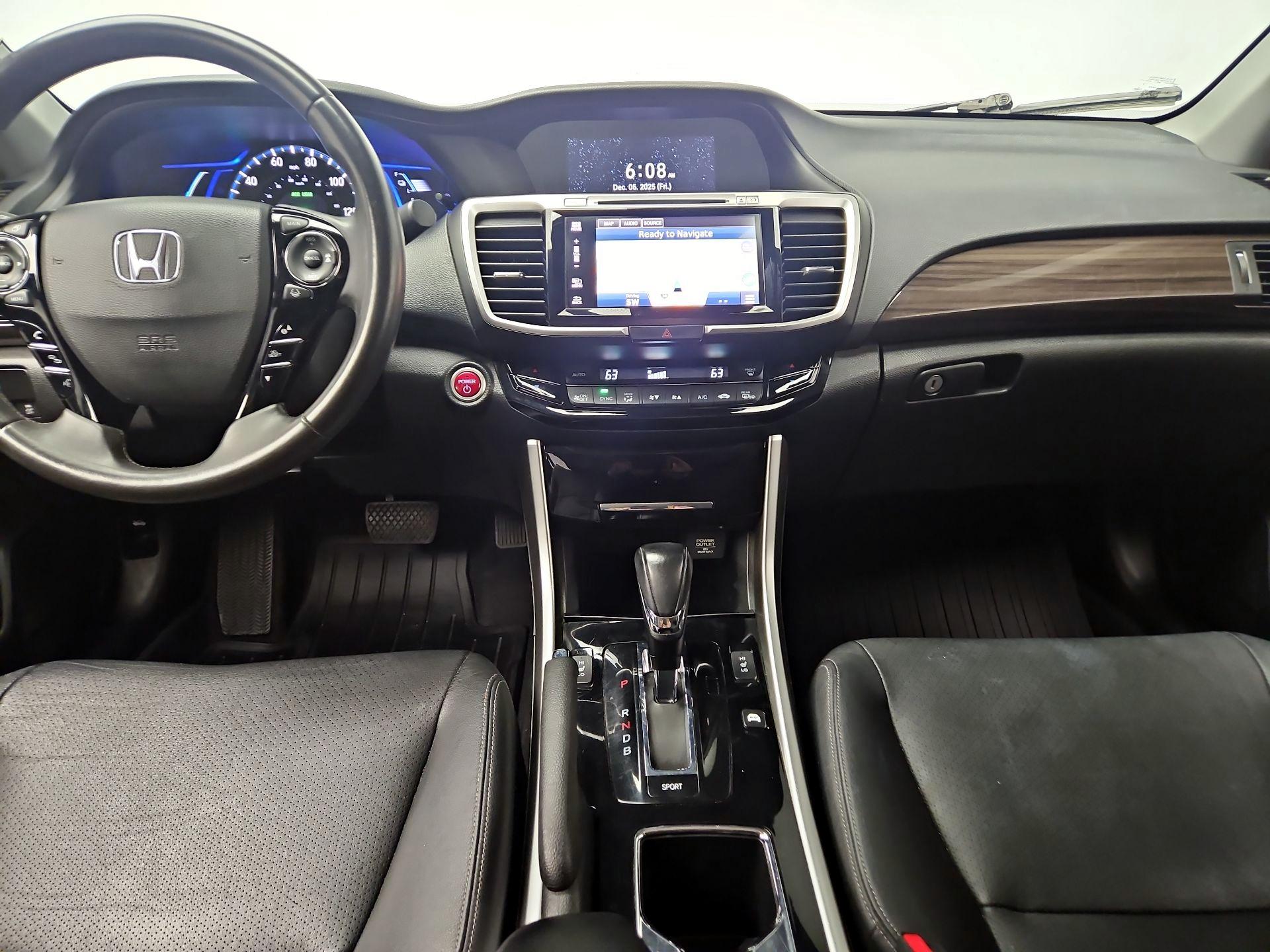 Thumbnail: 2017 Honda Accord - 9