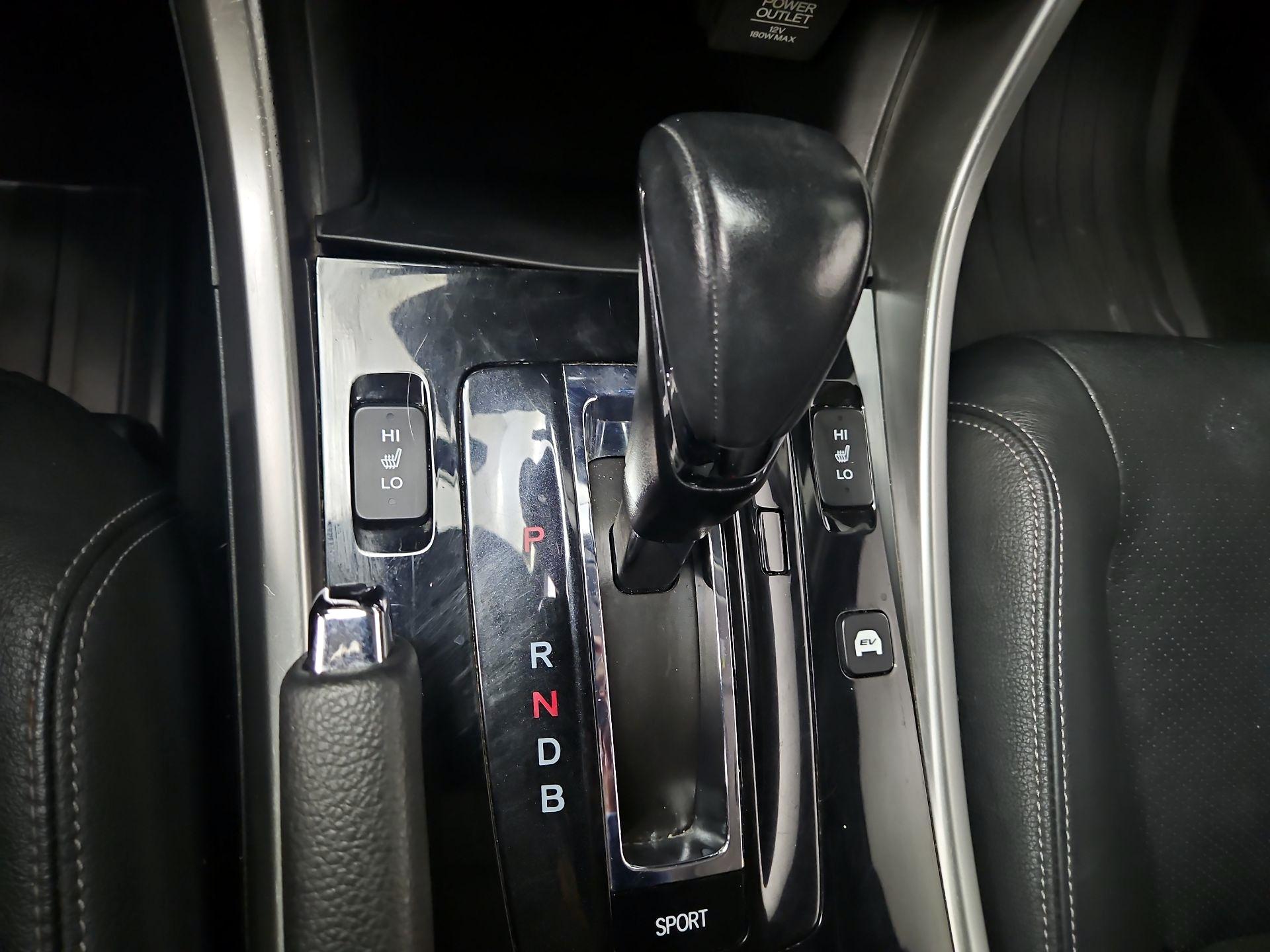 Thumbnail: 2017 Honda Accord - 18