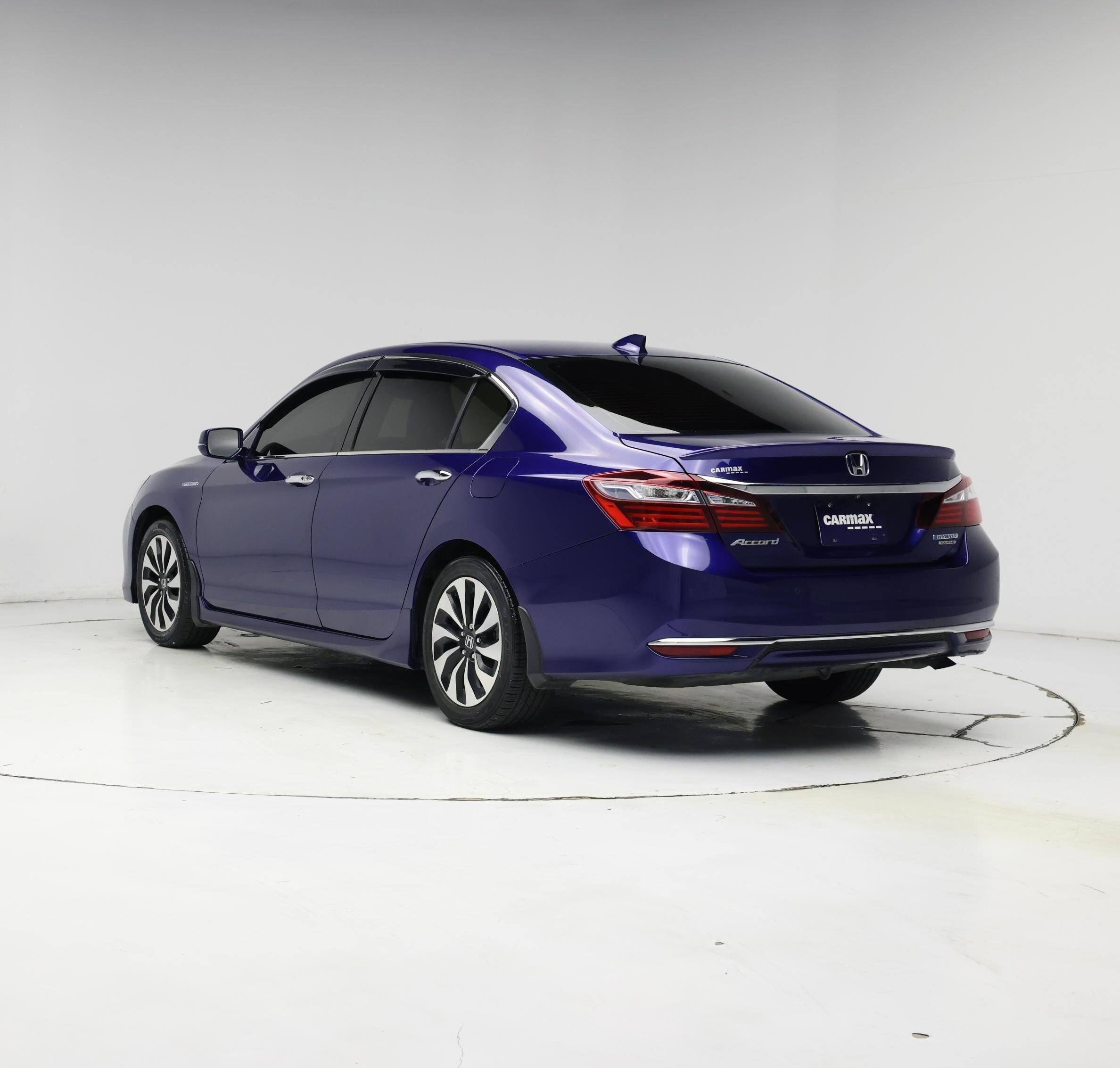 Thumbnail: 2017 Honda Accord - 2