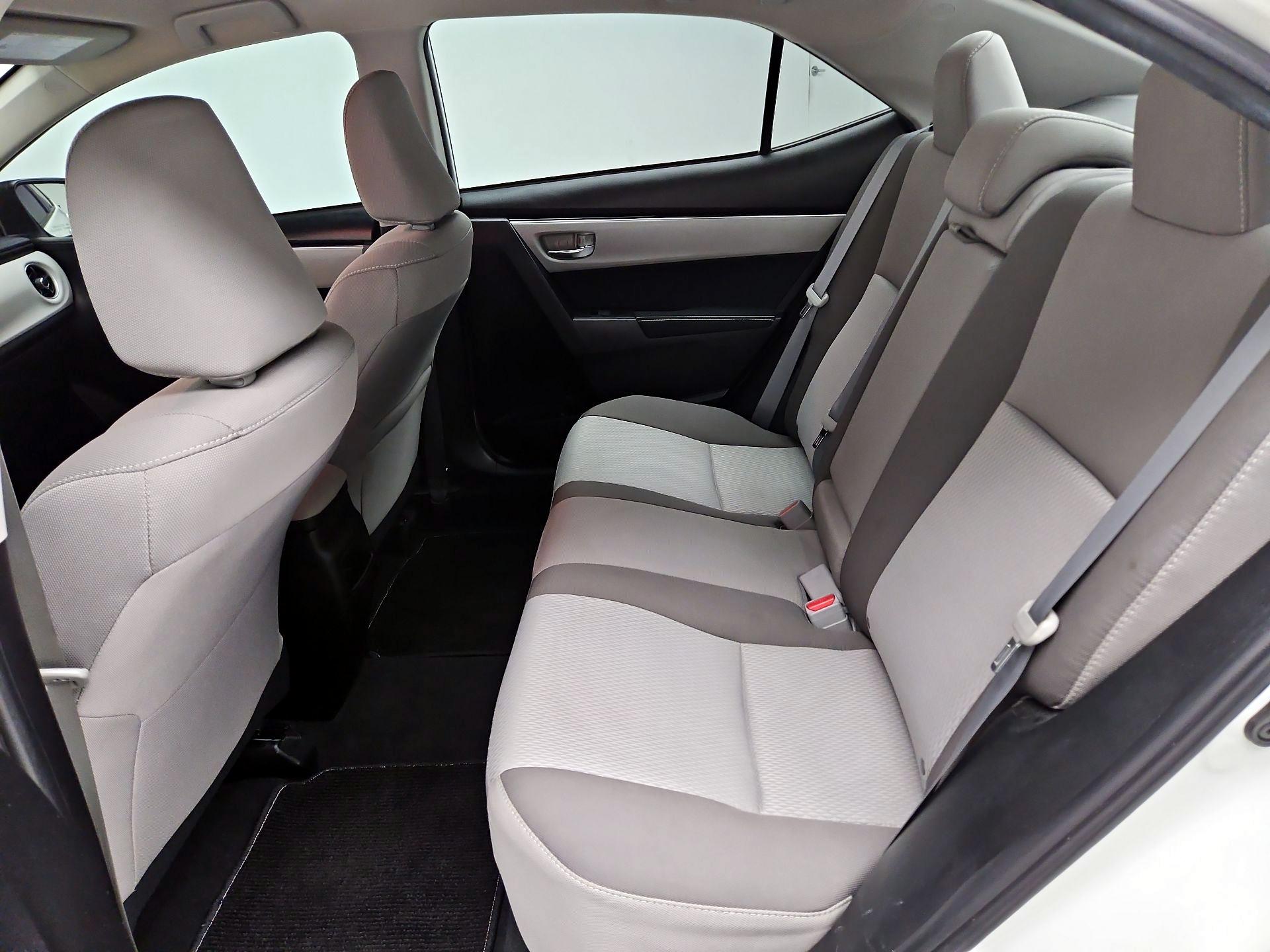 Thumbnail: 2018 Toyota Corolla - 19