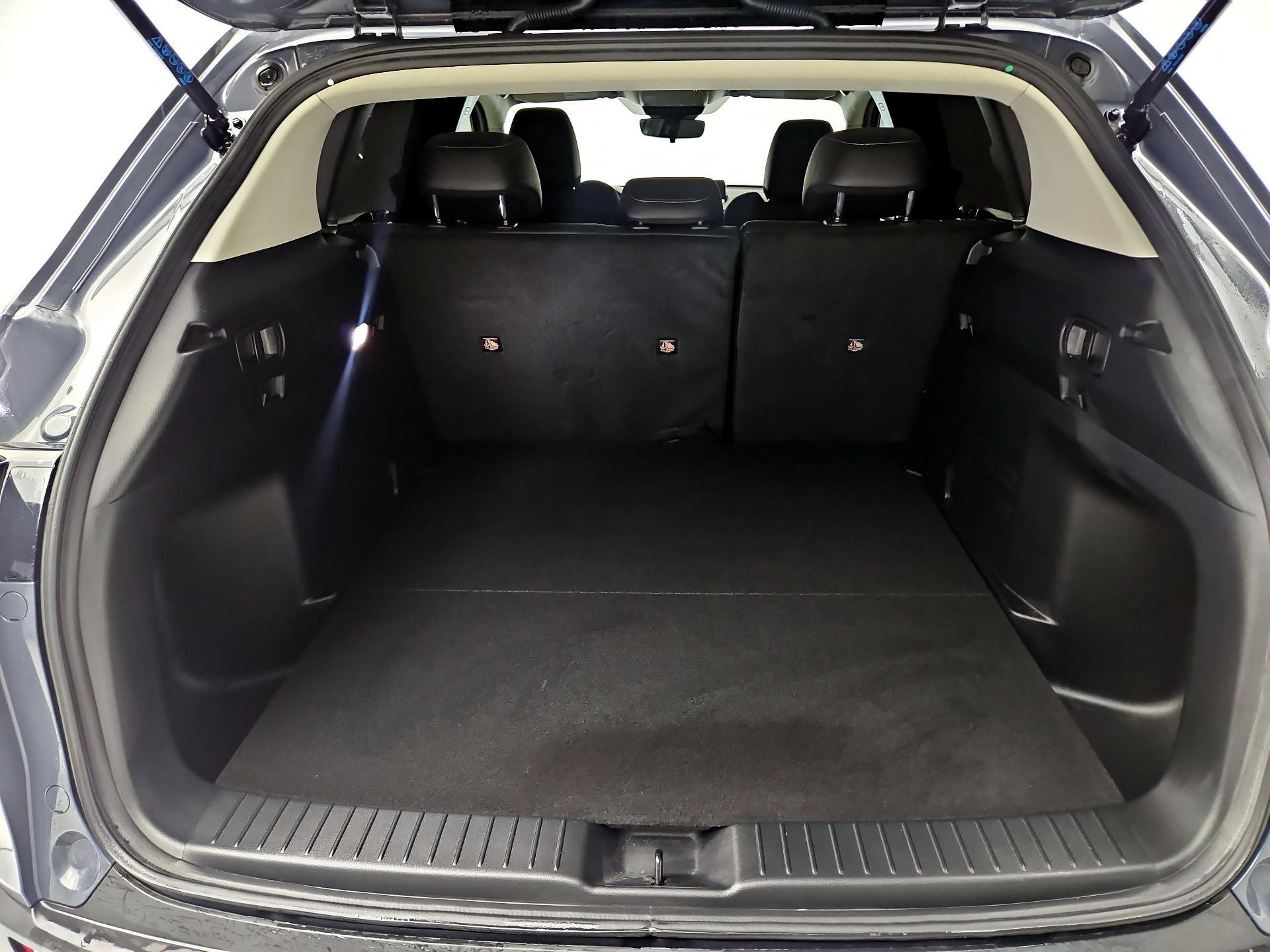 Thumbnail: 2025 Mazda CX-50 - 19