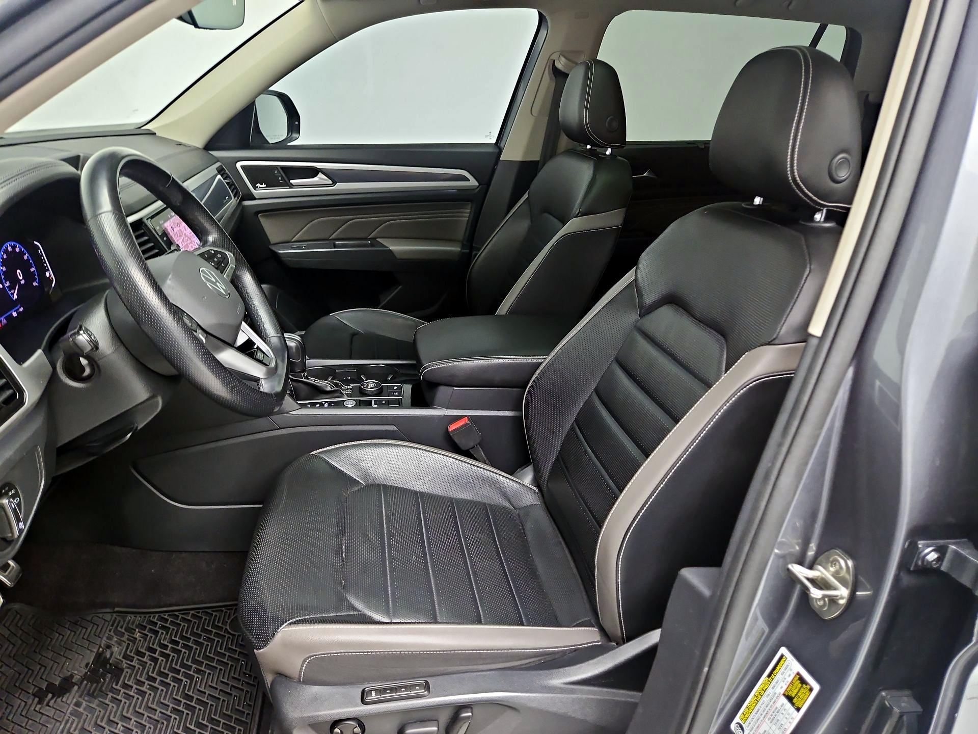 Thumbnail: 2021 Volkswagen Atlas - 11