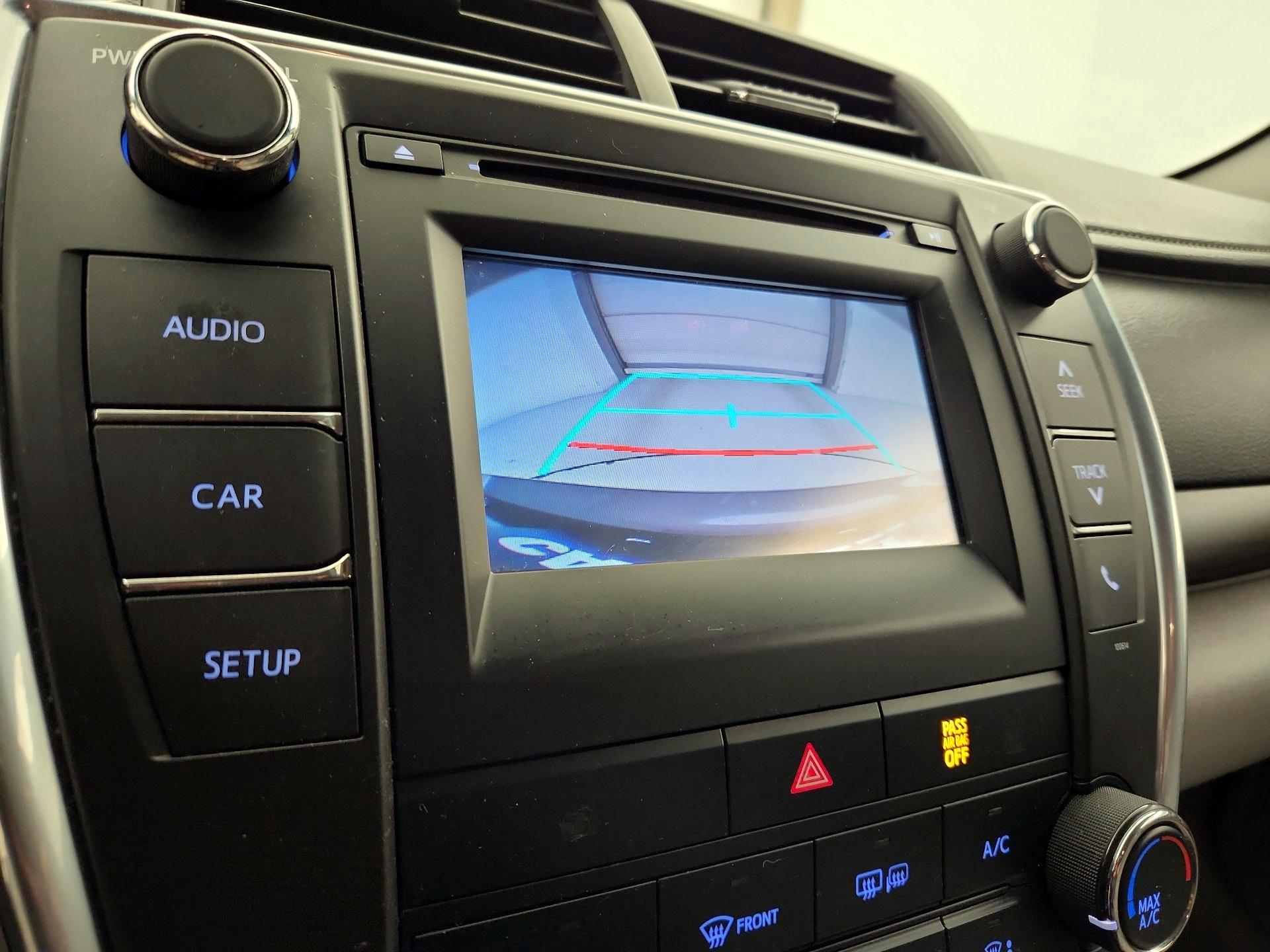 Thumbnail: 2017 Toyota Camry - 14