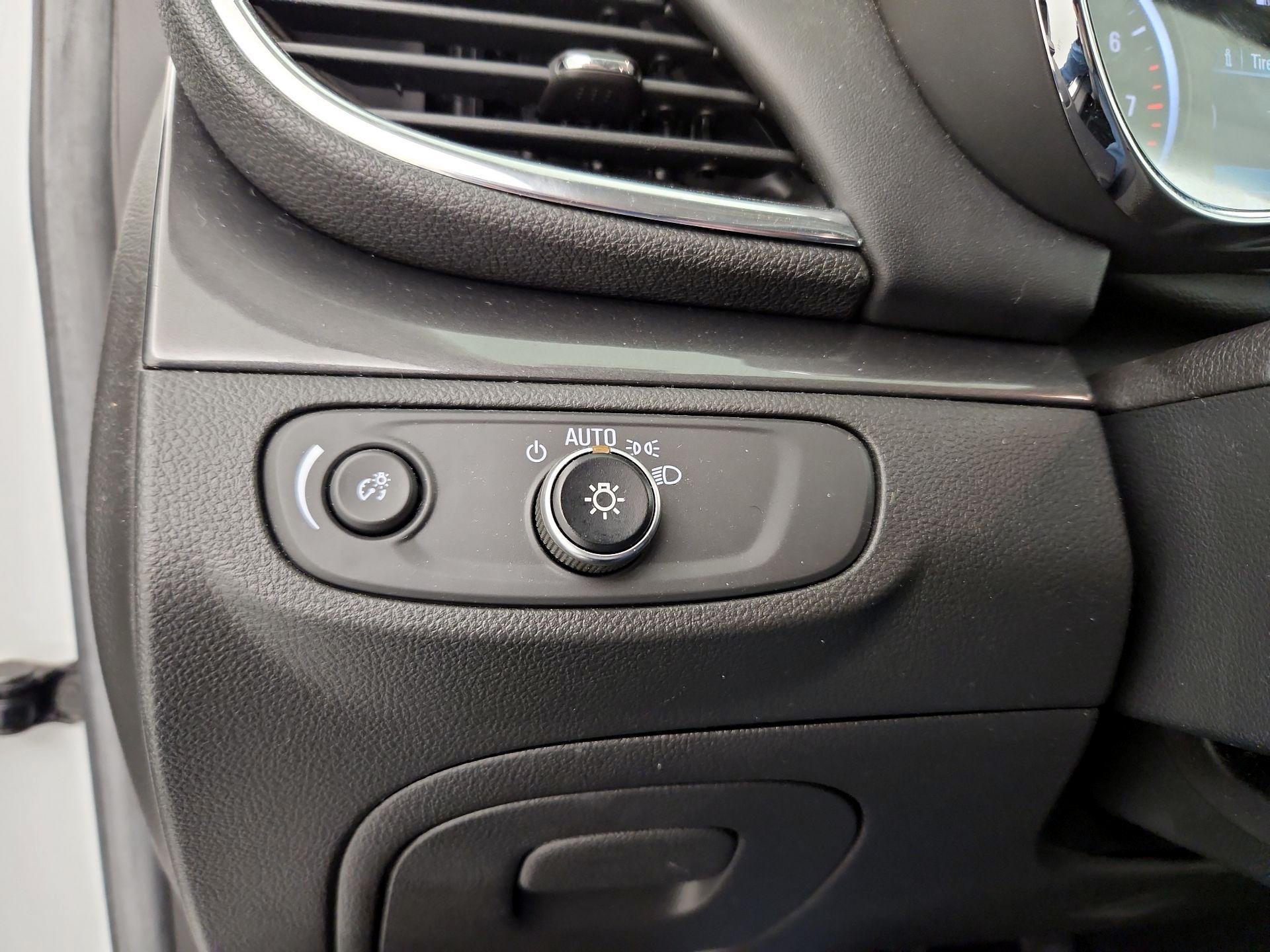 Thumbnail: 2018 Buick Encore - 13