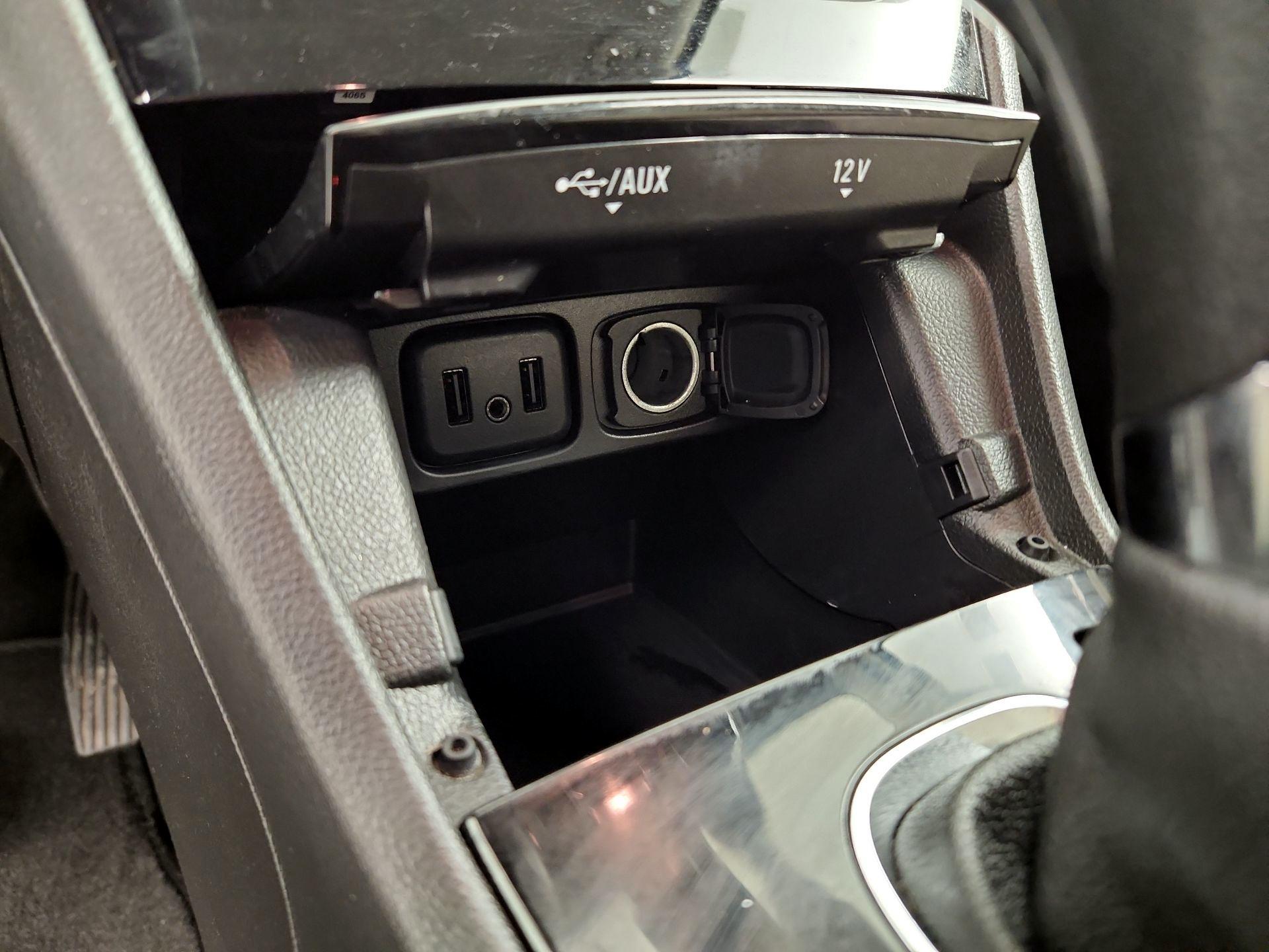 Thumbnail: 2018 Buick Encore - 18