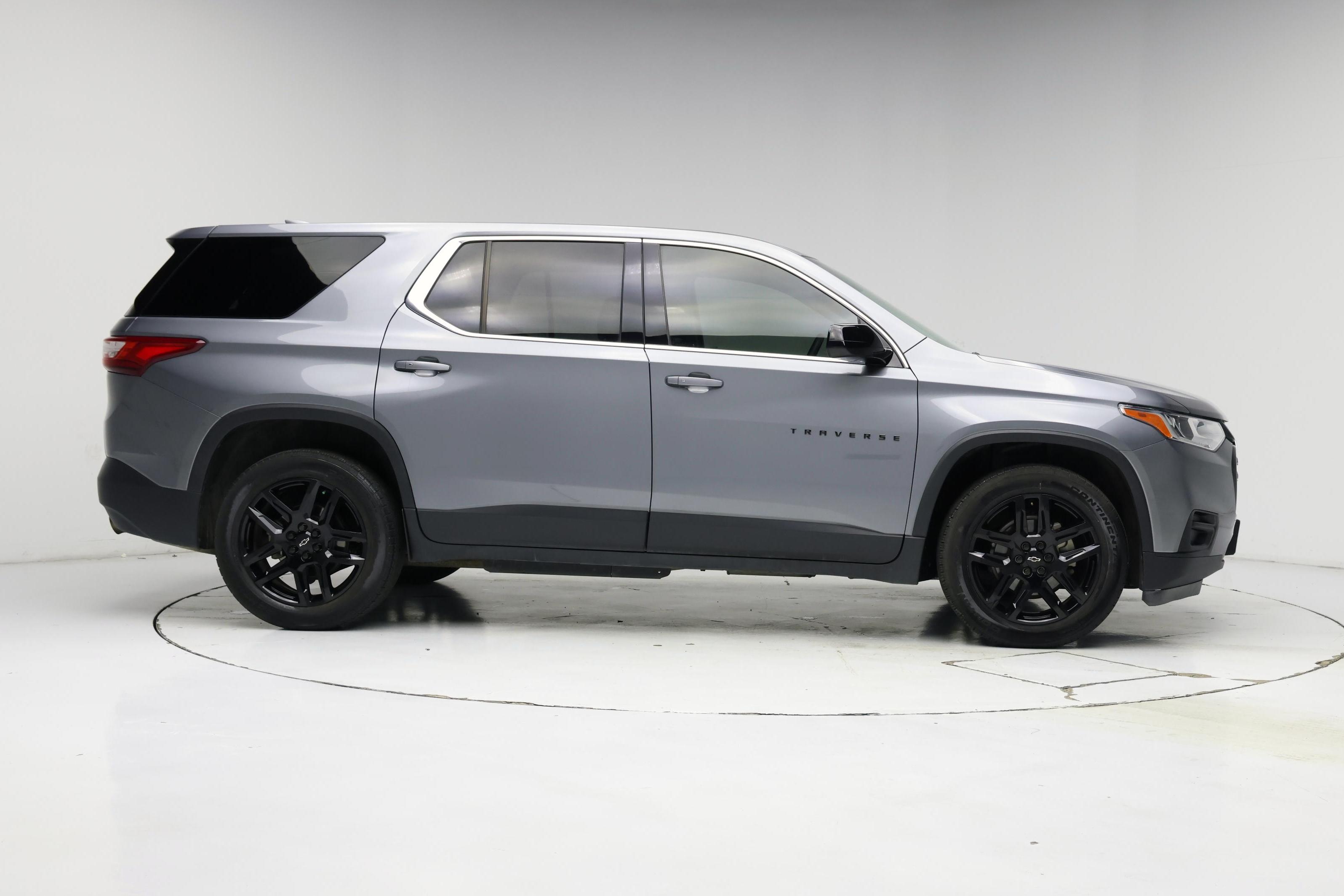 Thumbnail: 2020 Chevrolet Traverse - 7