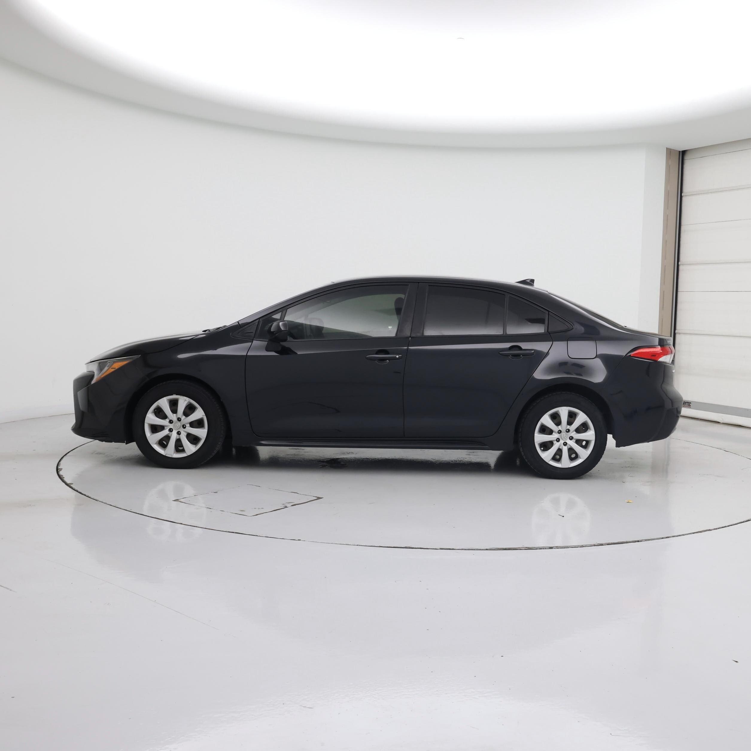 Thumbnail: 2020 Toyota Corolla - 3