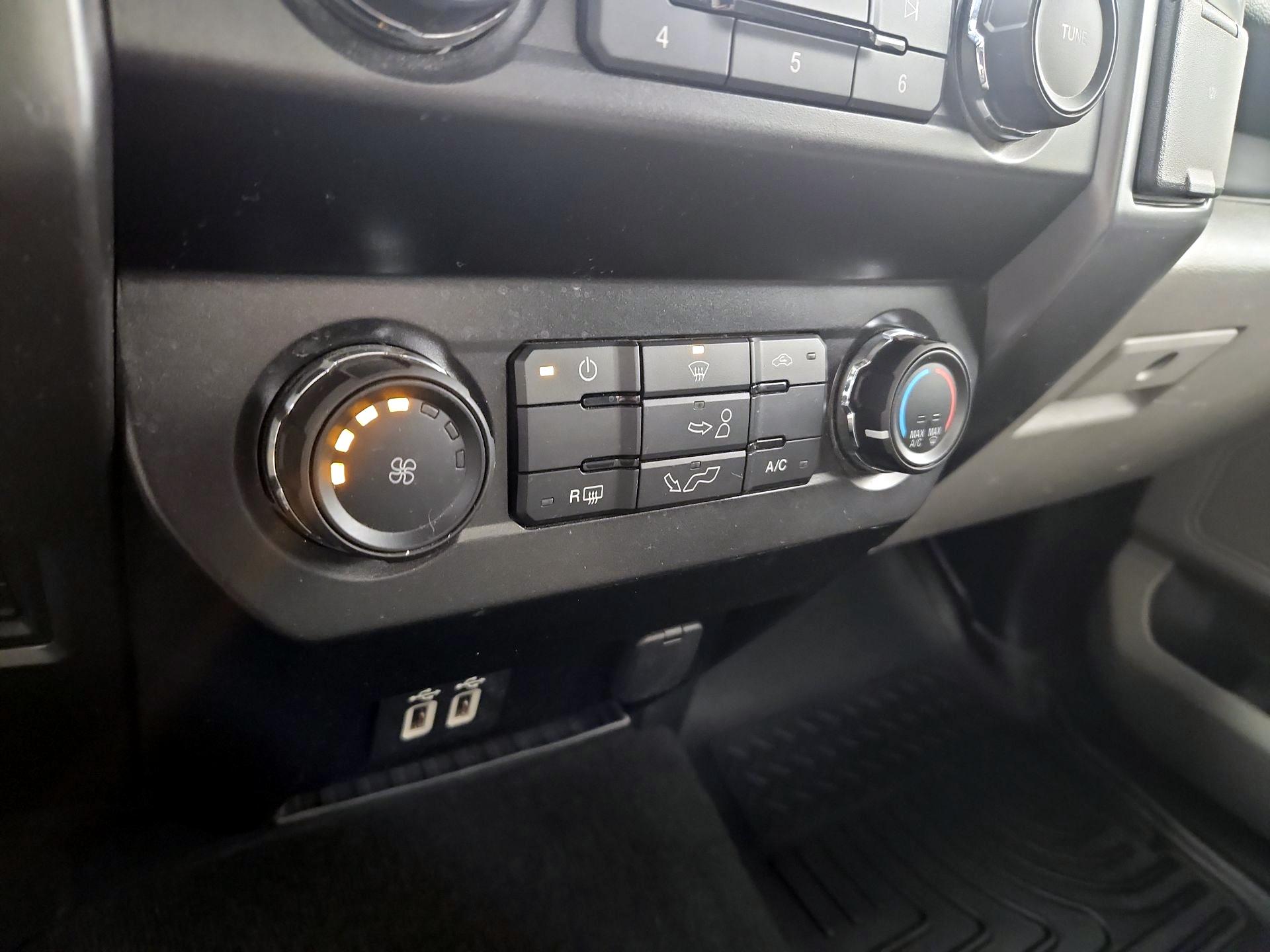 Thumbnail: 2019 Ford F-150 - 17