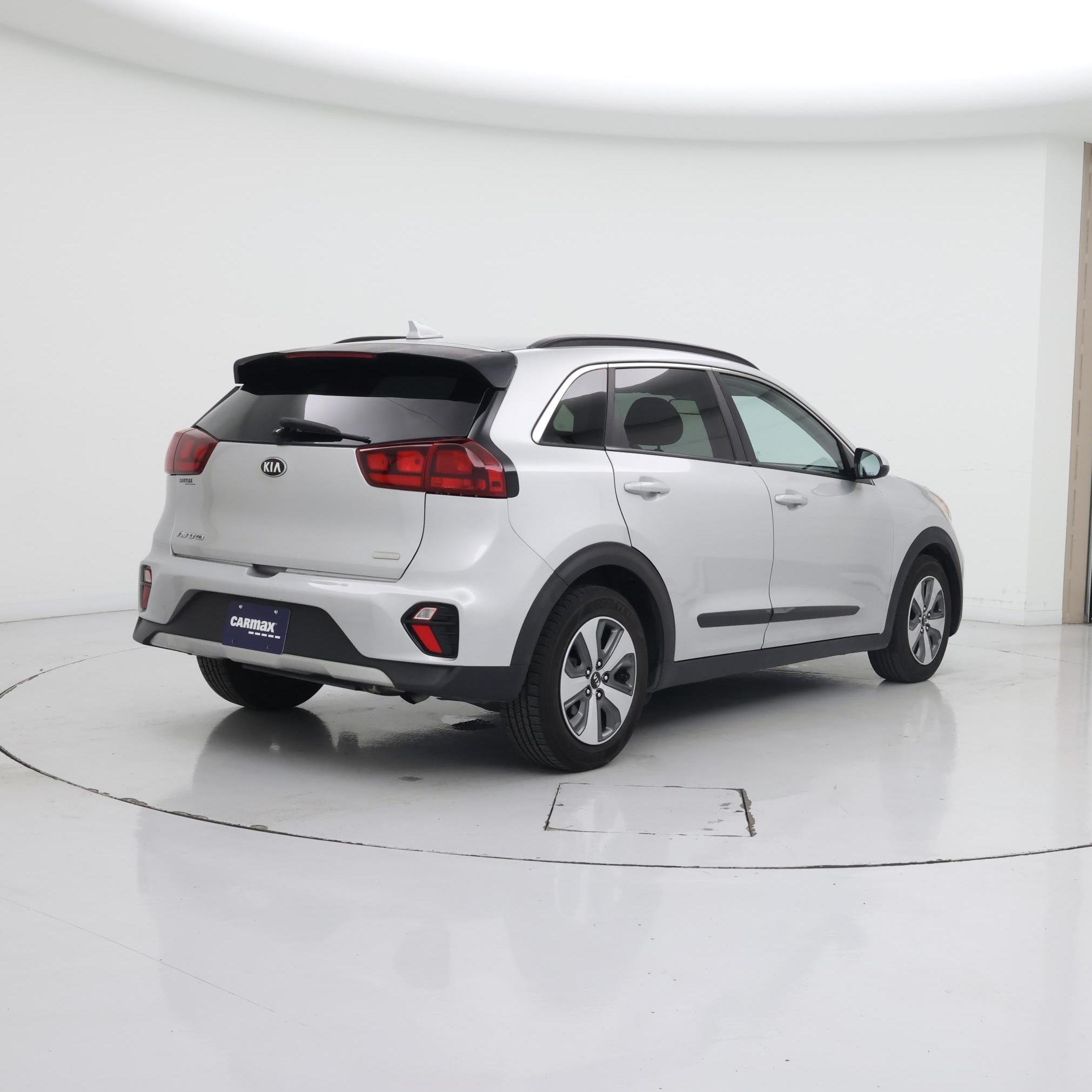 Thumbnail: 2020 Kia Niro - 8