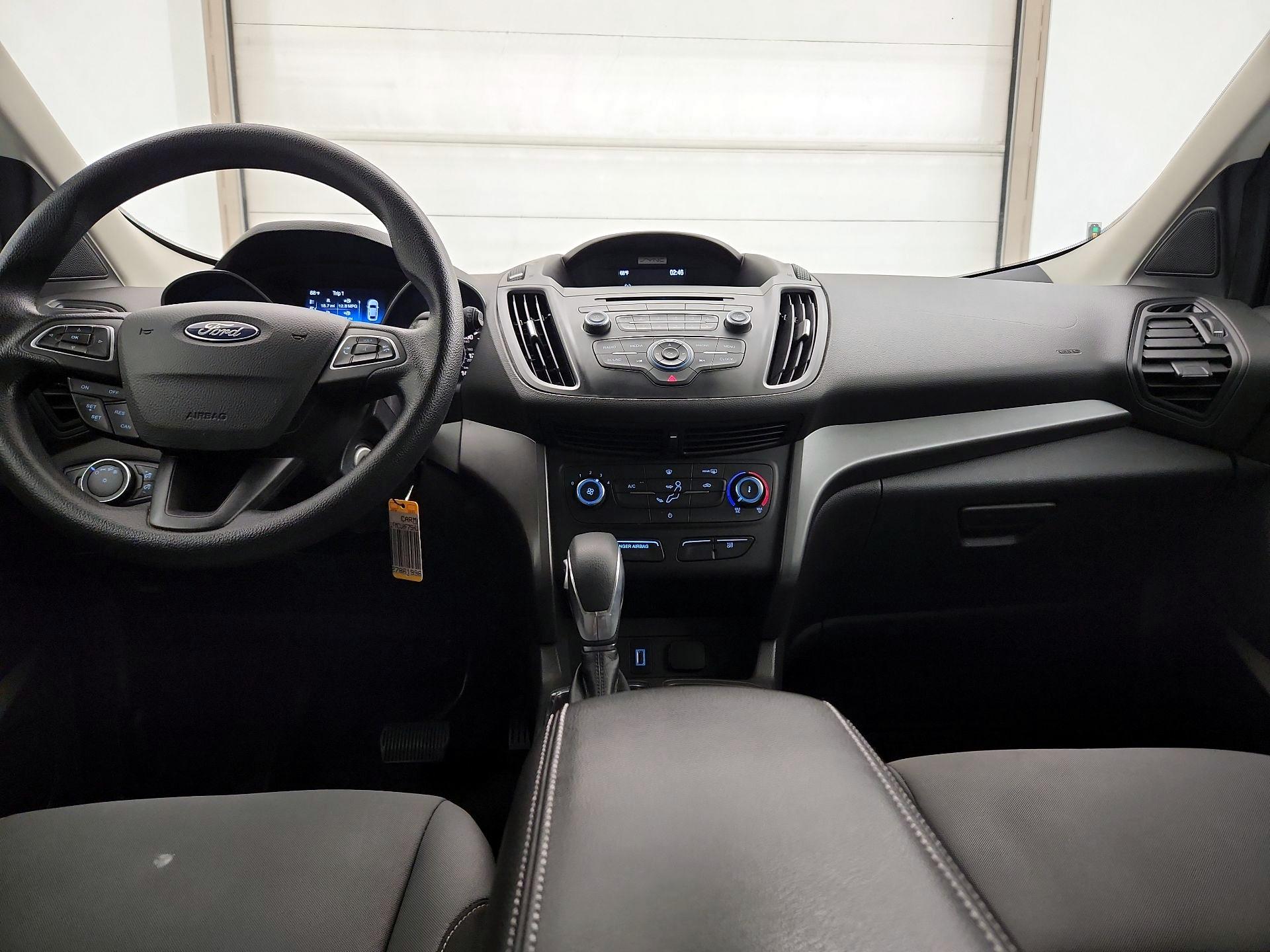 Thumbnail: 2017 Ford Escape - 9