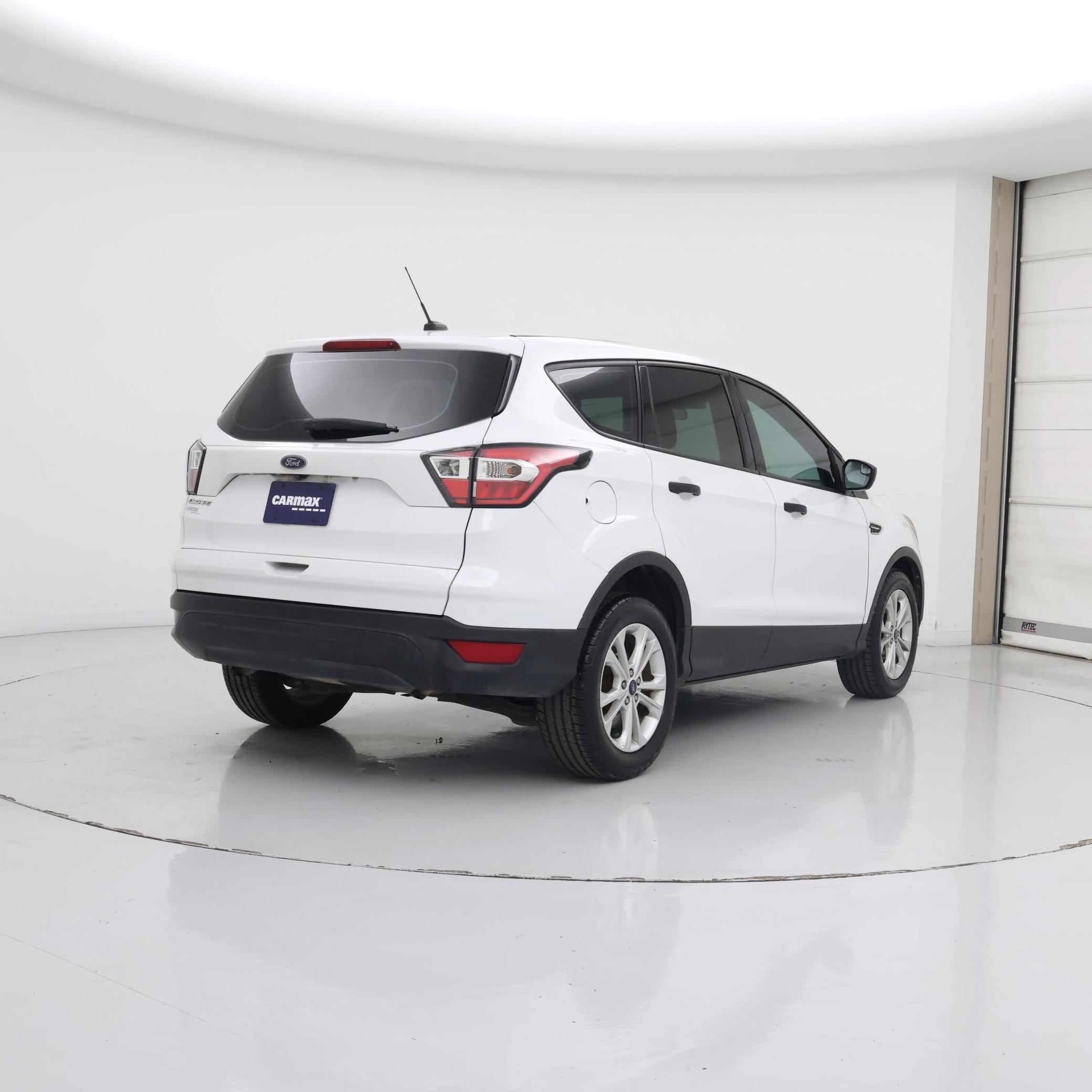 Thumbnail: 2017 Ford Escape - 8