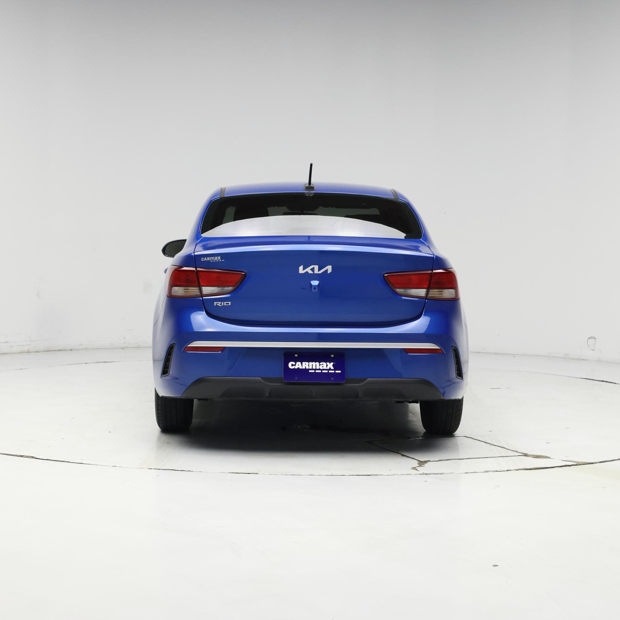 Thumbnail: 2022 Kia Rio - 6