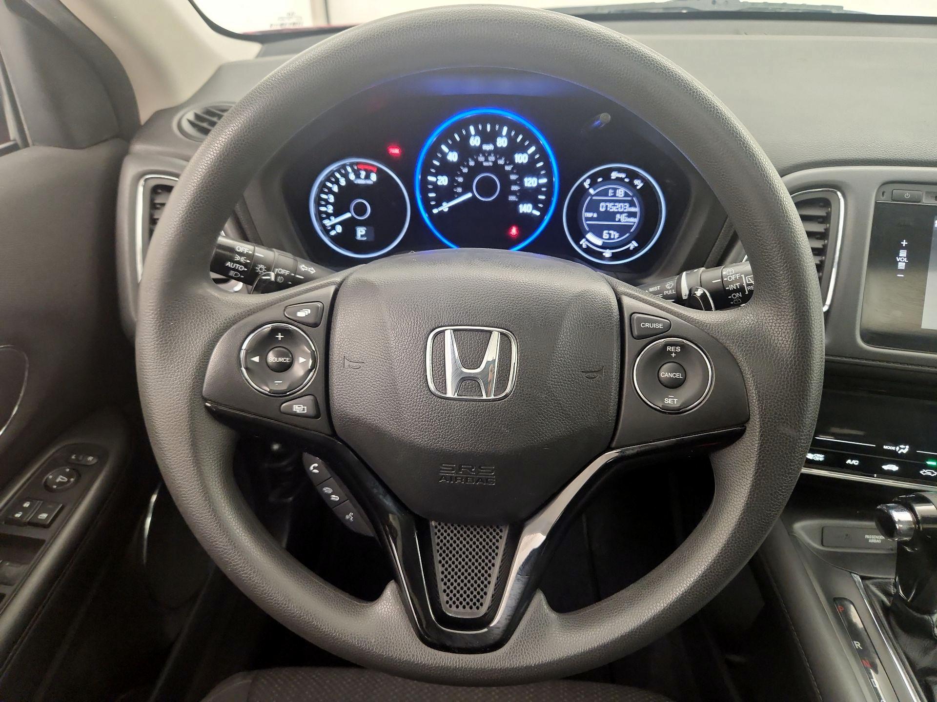 Thumbnail: 2017 Honda HR-V - 10