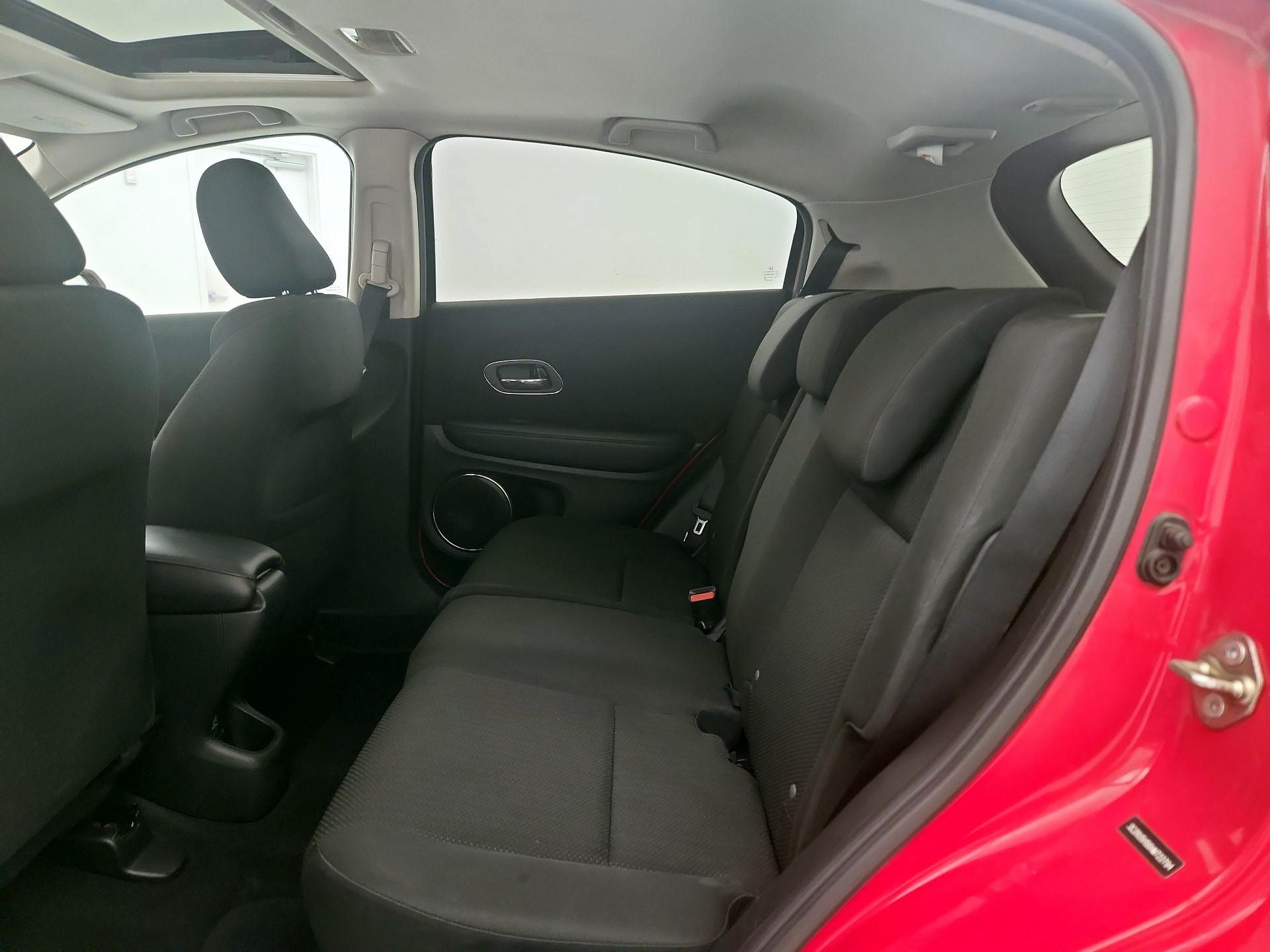 Thumbnail: 2017 Honda HR-V - 20