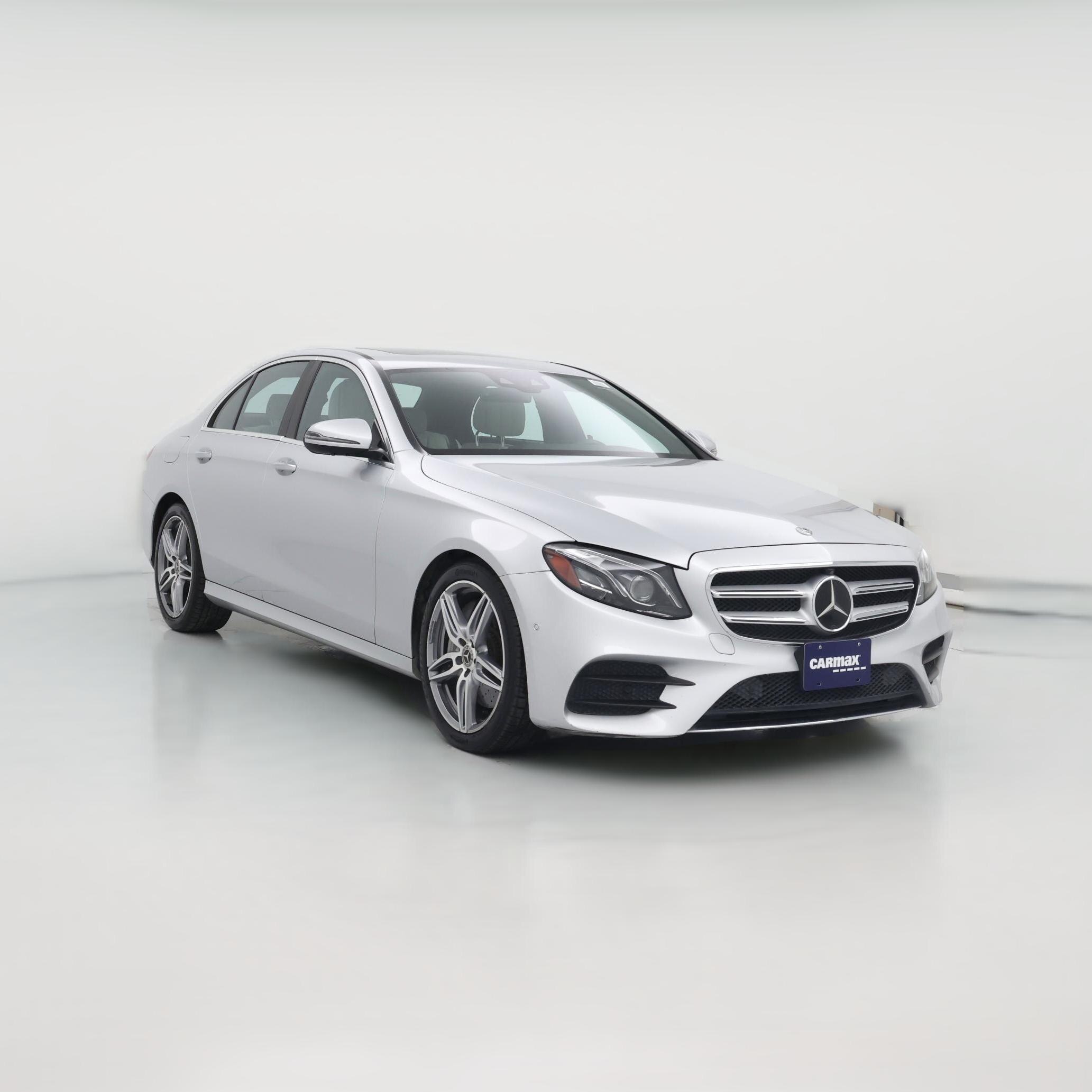 Thumbnail: 2018 Mercedes-Benz E-Class - 1