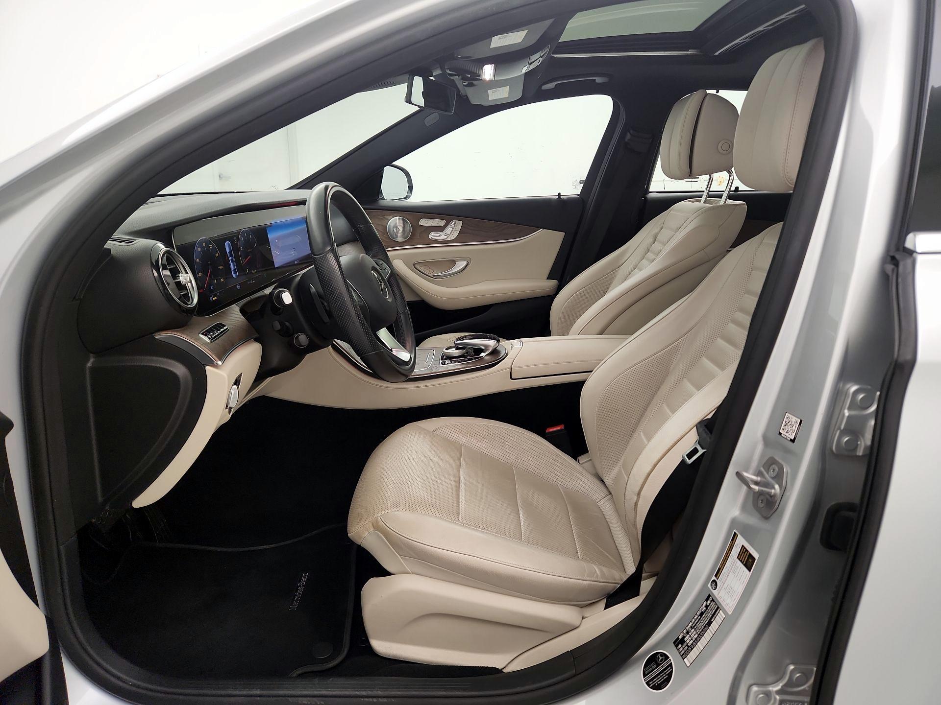 Thumbnail: 2018 Mercedes-Benz E-Class - 11