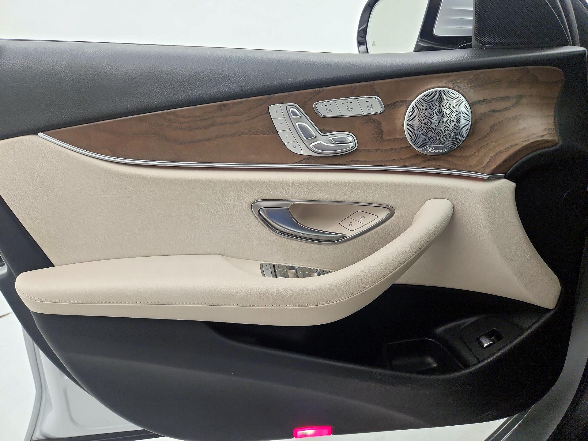 Thumbnail: 2018 Mercedes-Benz E-Class - 12