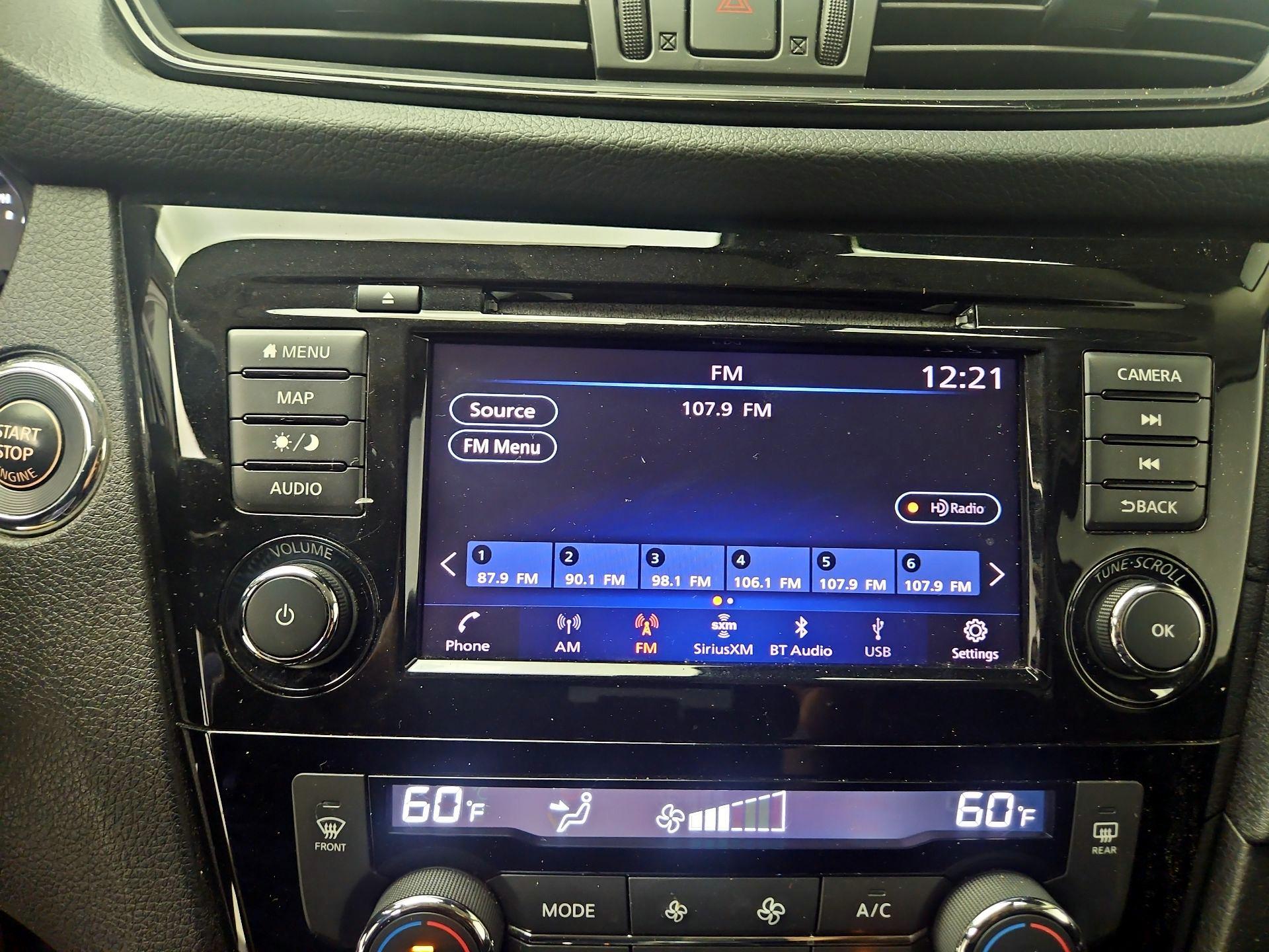 Thumbnail: 2019 Nissan Rogue - 16